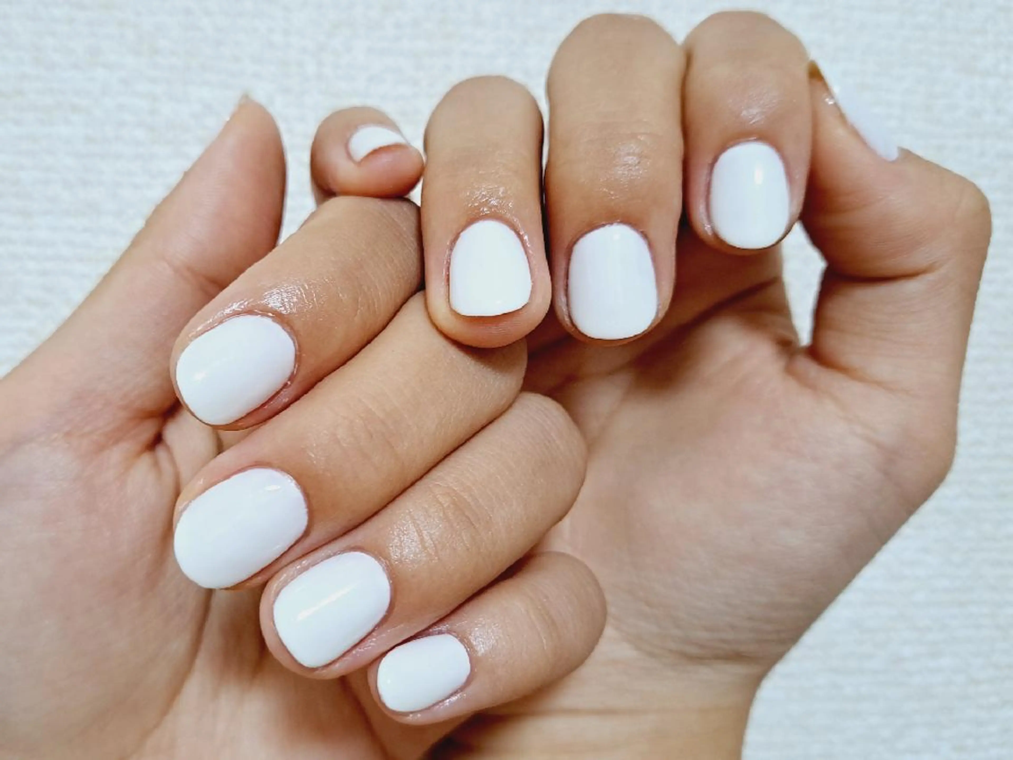 ネイル ワンカラーネイル ハンドネイル フットネイル Lupinus所属・Lupinus ルピナスのネイルデザイン