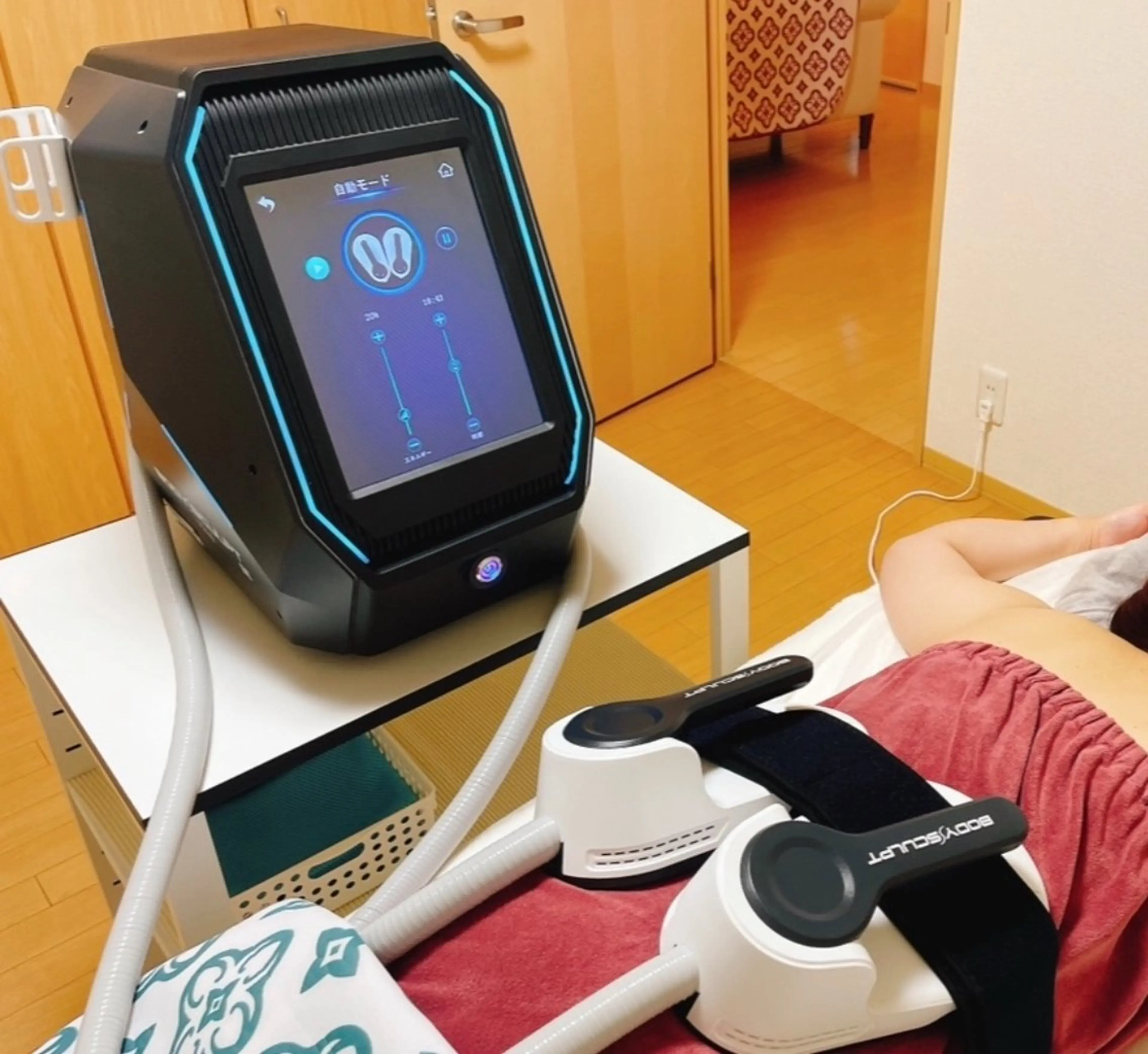 小顔・たるみ改善 ラディアントミューズのエステ・リラクイメージ