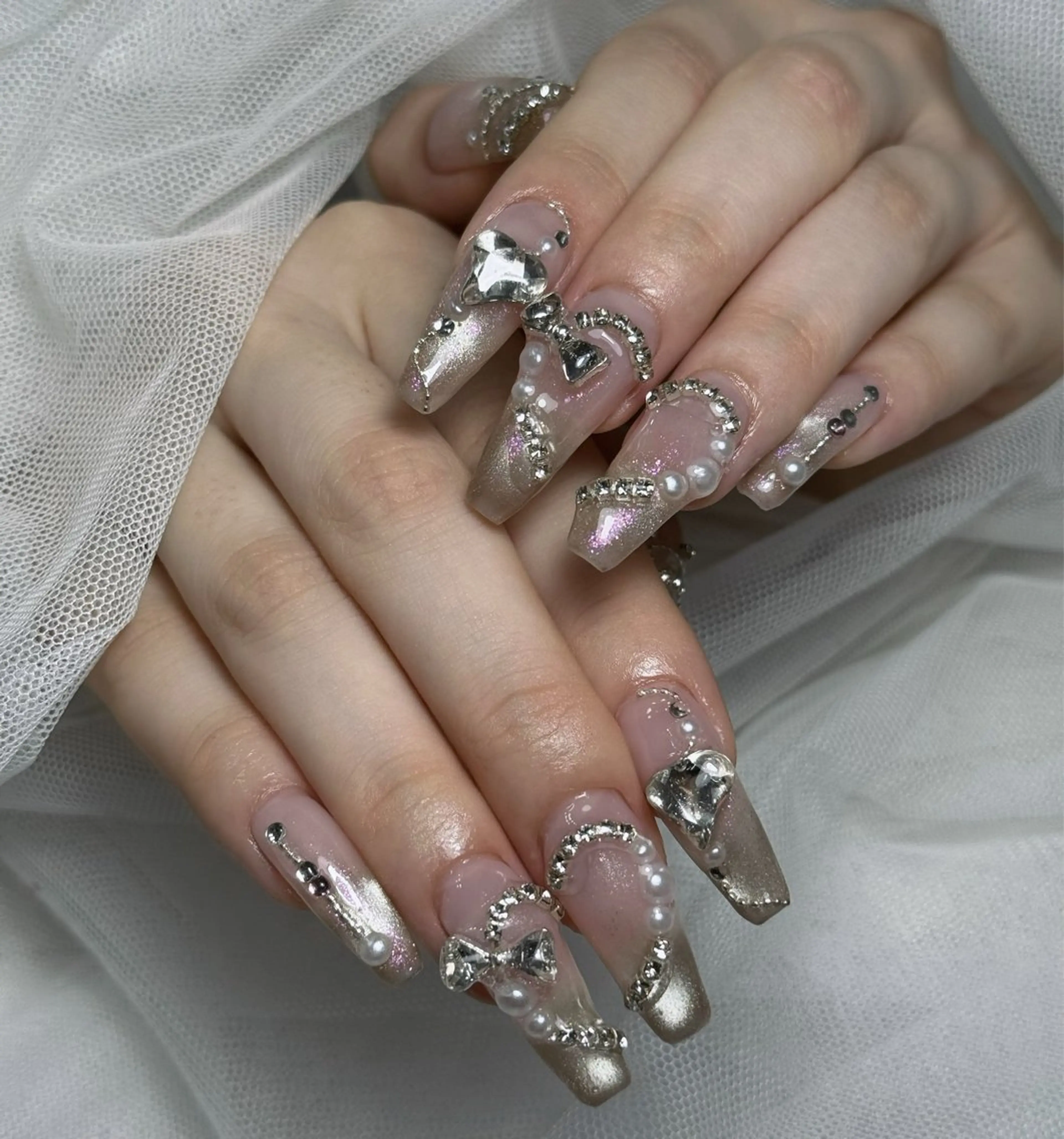 ネイル チークネイル フットネイル ジェルネイル 韓国ネイル レース ニュ クインのネイルデザイン