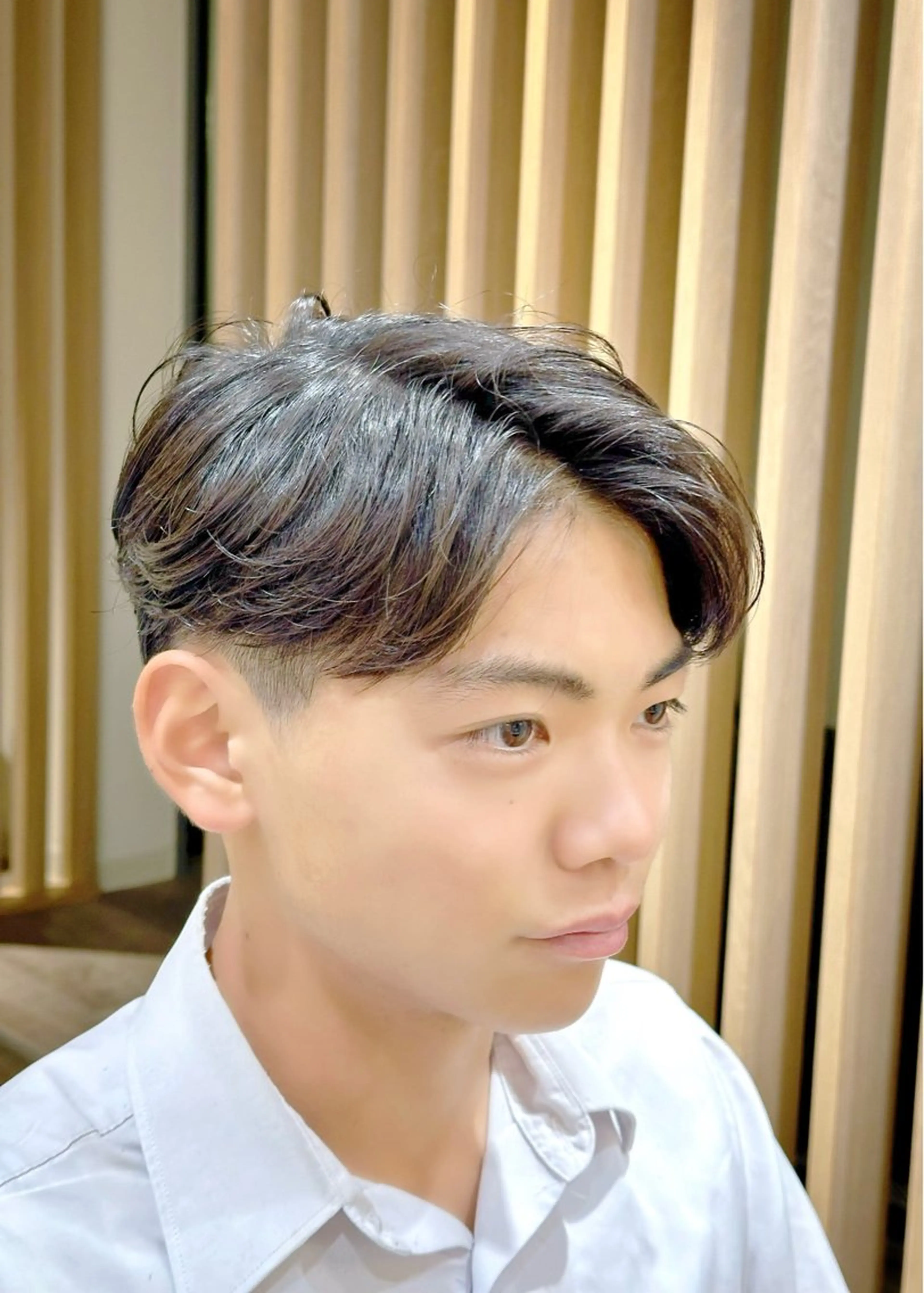人気No.3❤️【土日祝ミニモ学割】メンズ似合わせカット✂×眉毛デザインカット×マーブ付きの写真