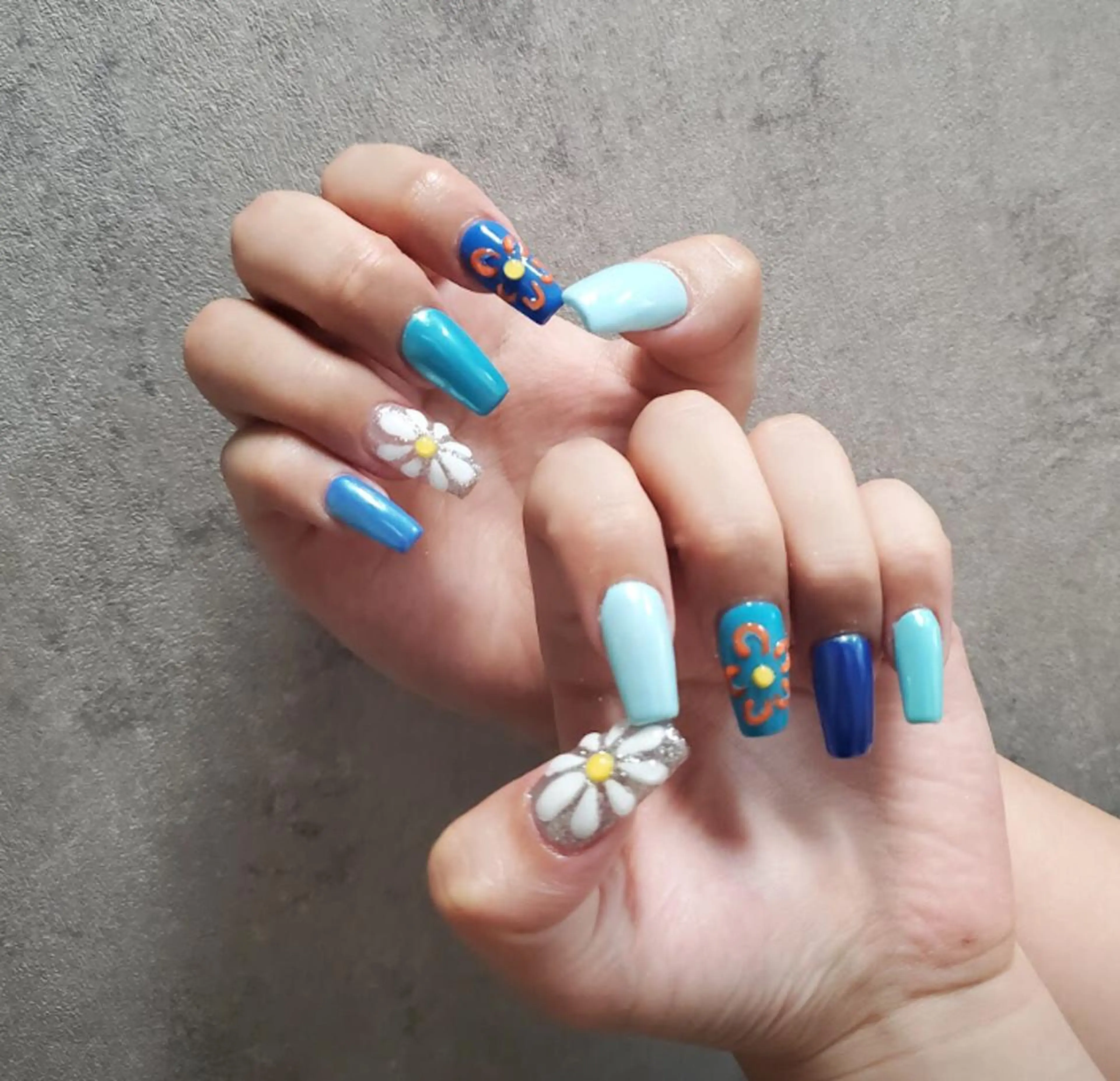 ネイル アートネイル クリアネイル フラワーネイル フレンチネイル ジェルネイル nailstudio eviz新宿店のネイルデザイン