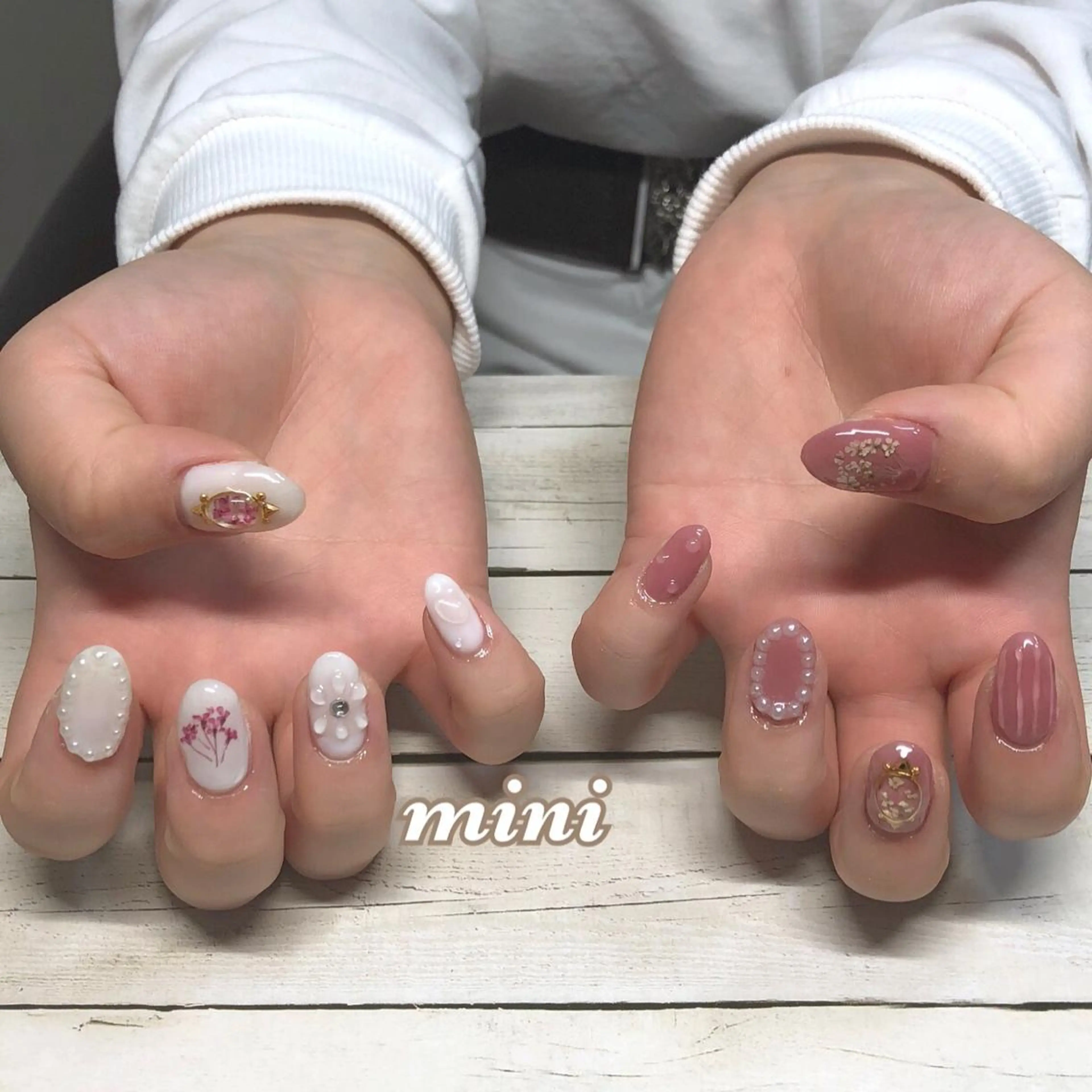 ネイル ハンドネイル いそやま あつこのネイルデザイン