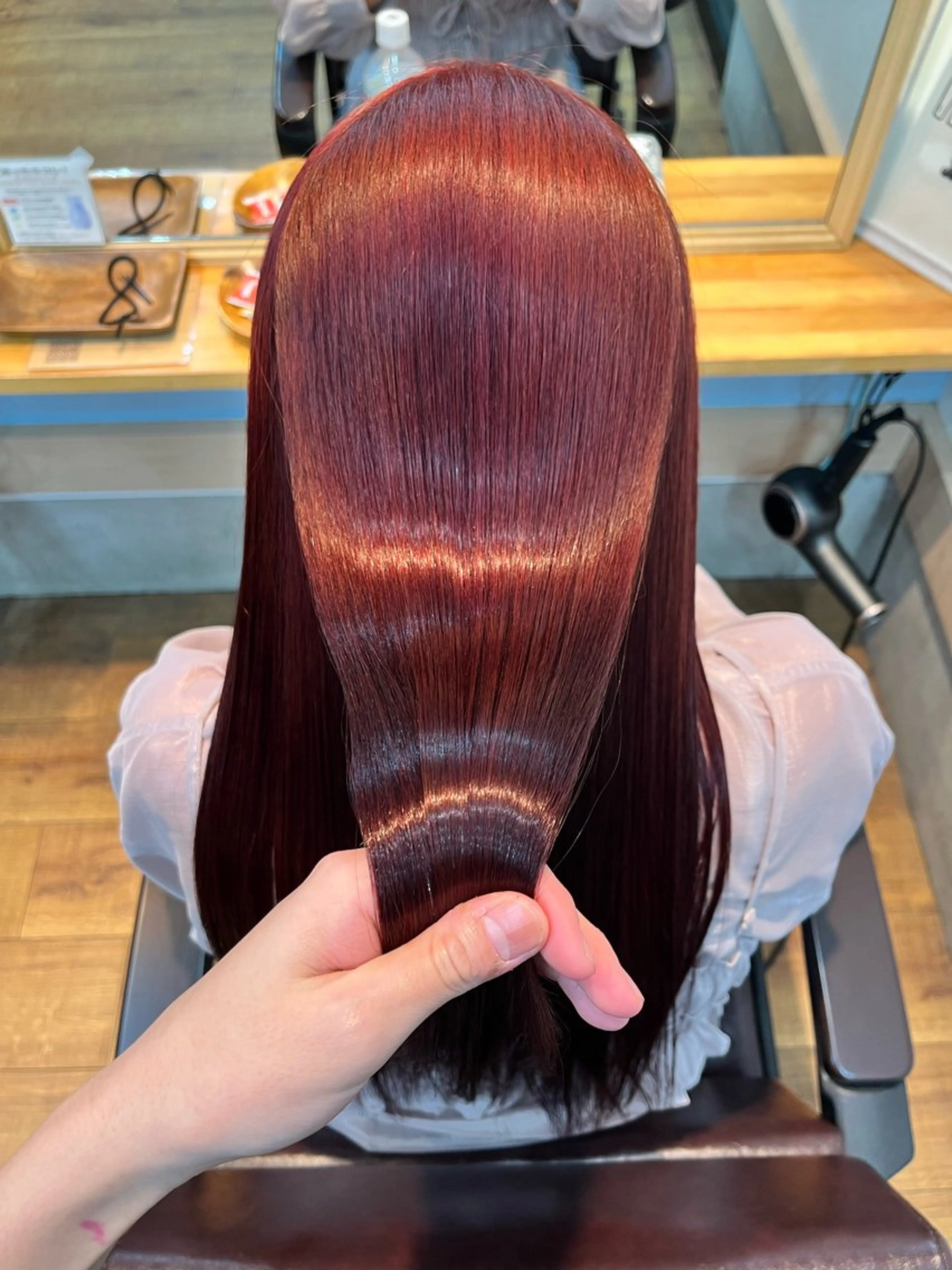 ロング カラー ブリーチ ダブルカラー インナーカラー 髪質改善 トリートメント ヘアカラー トリートメント ヘッドスパ 🫧ハイトーン/ ブリーチ🫧白石航汰のヘアスタイル