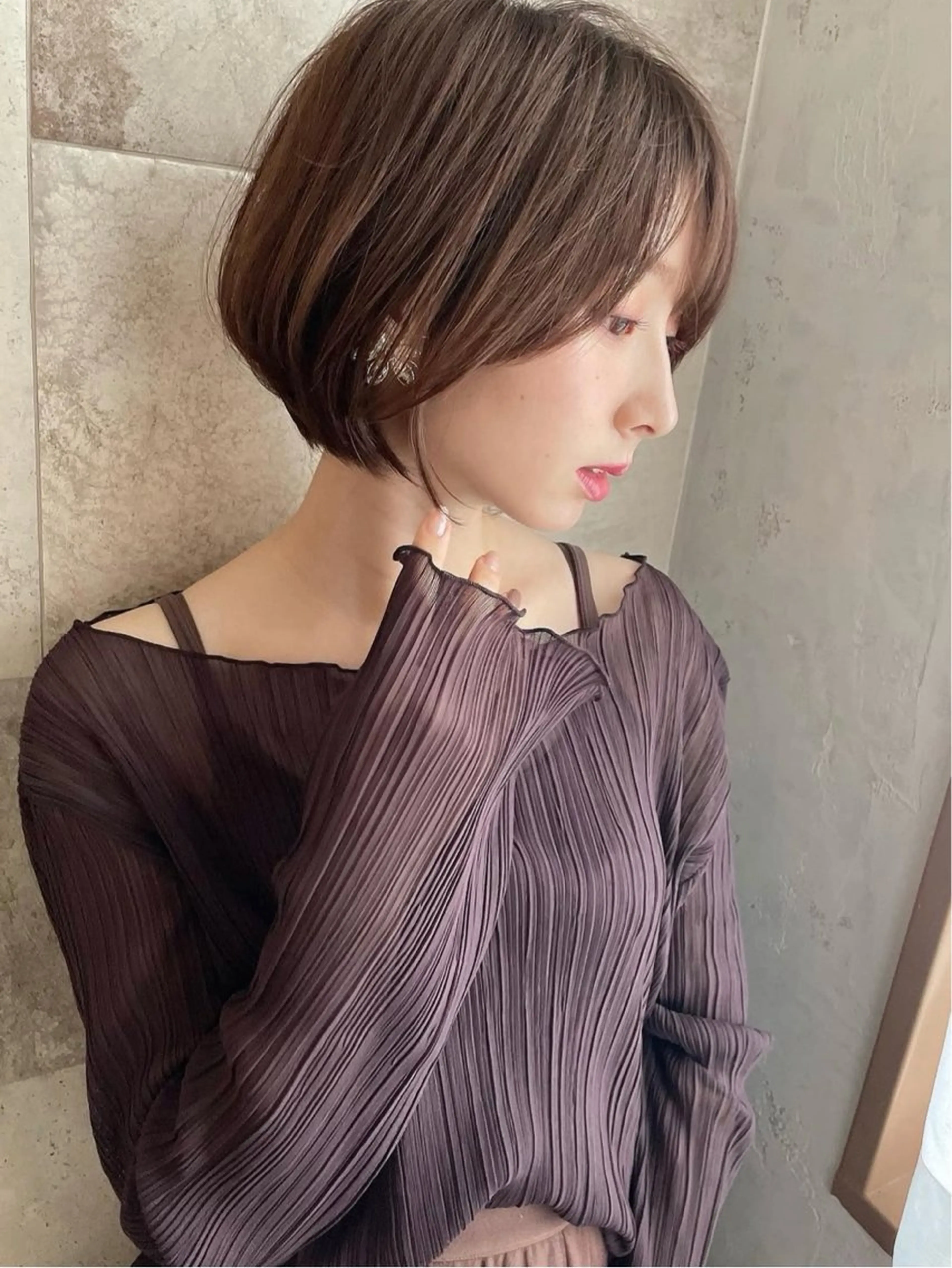 ショート カラー カット ヘアカラー トリートメント 興津/韓国レイヤー ダブルカラー美髪縮毛のヘアスタイル