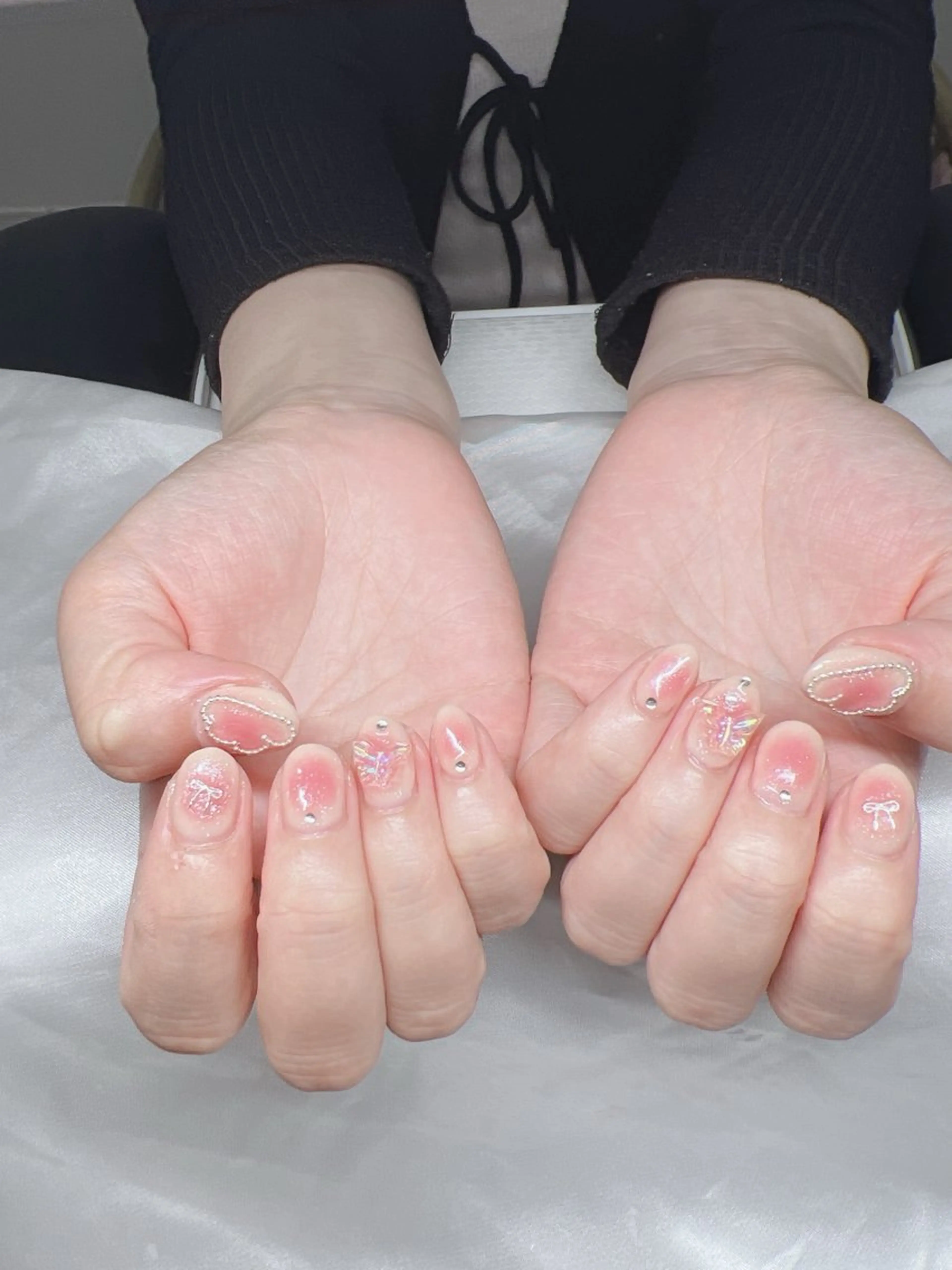 ネイル オーロラネイル チークネイル 長さ出し フットネイル フレンチネイル ハンドネイル Lee Nails チップ長さだし専門店のネイルデザイン