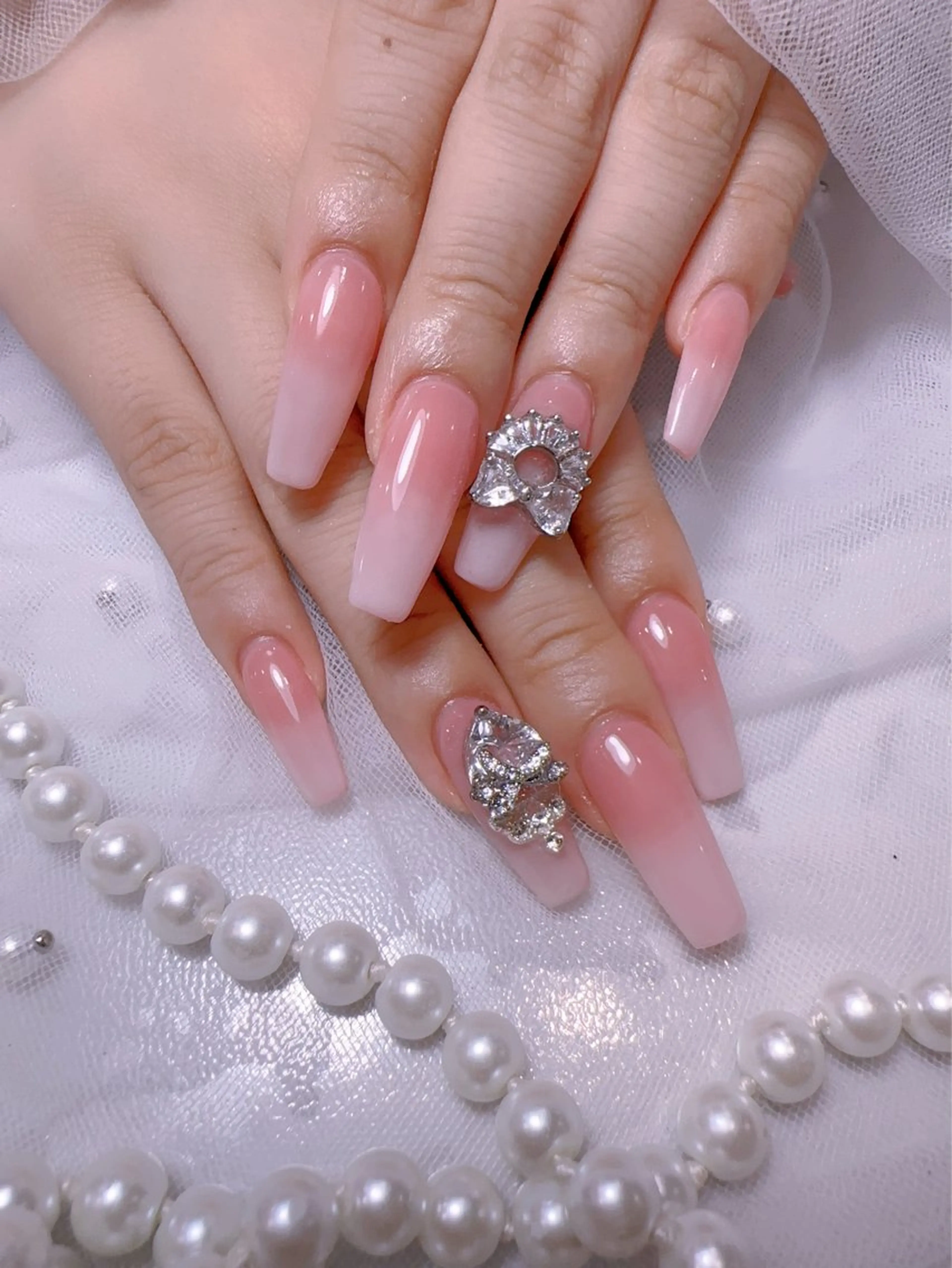 ネイル アートネイル フラッシュネイル フレンチネイル ジェルネイル ガラスフレンチ ハンドネイル You&Me Miyuのネイルデザイン