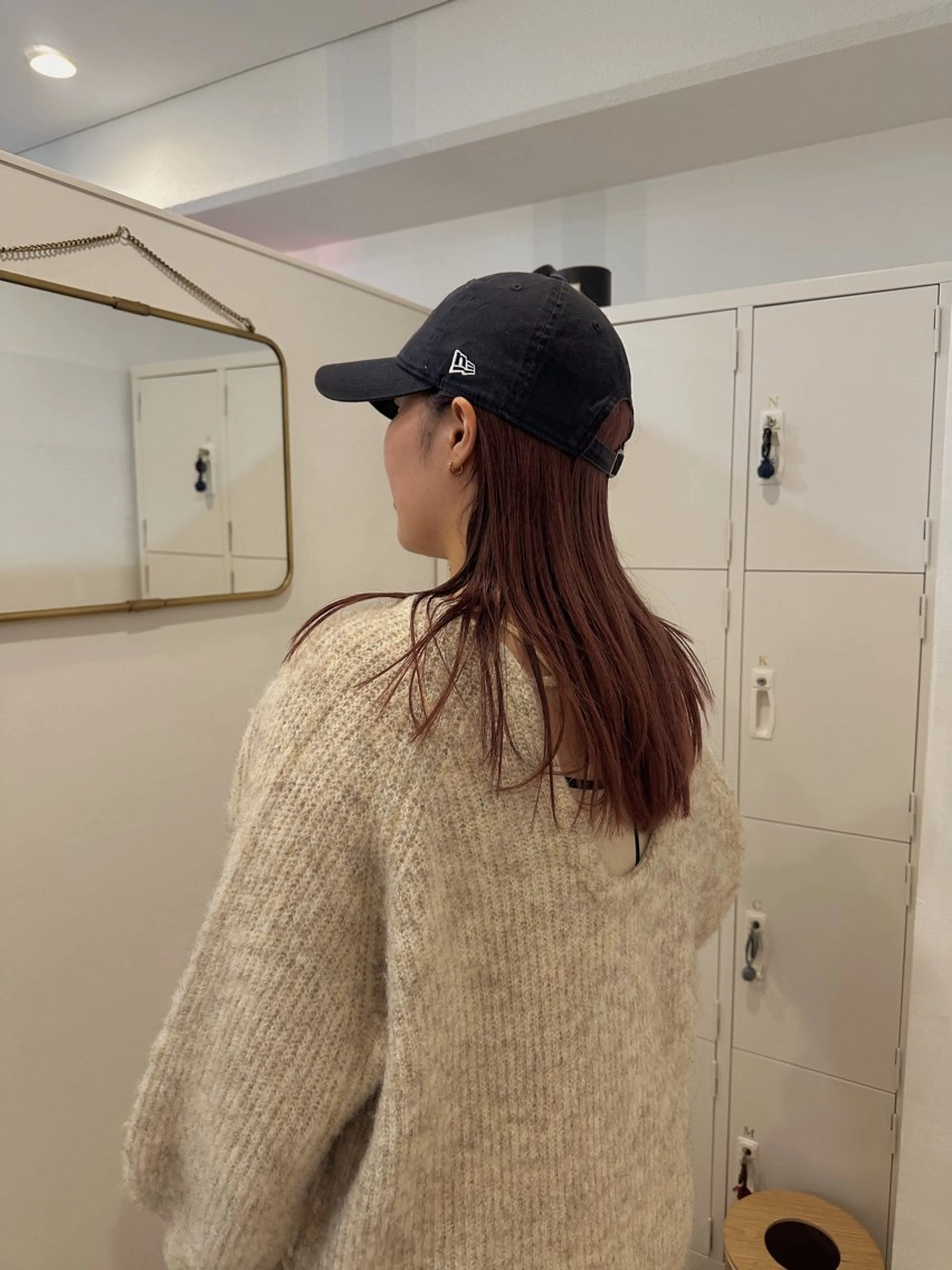 ロング カラー ボルドーカラー 梅田／ベージュ レイヤー／ヌマタのヘアスタイル