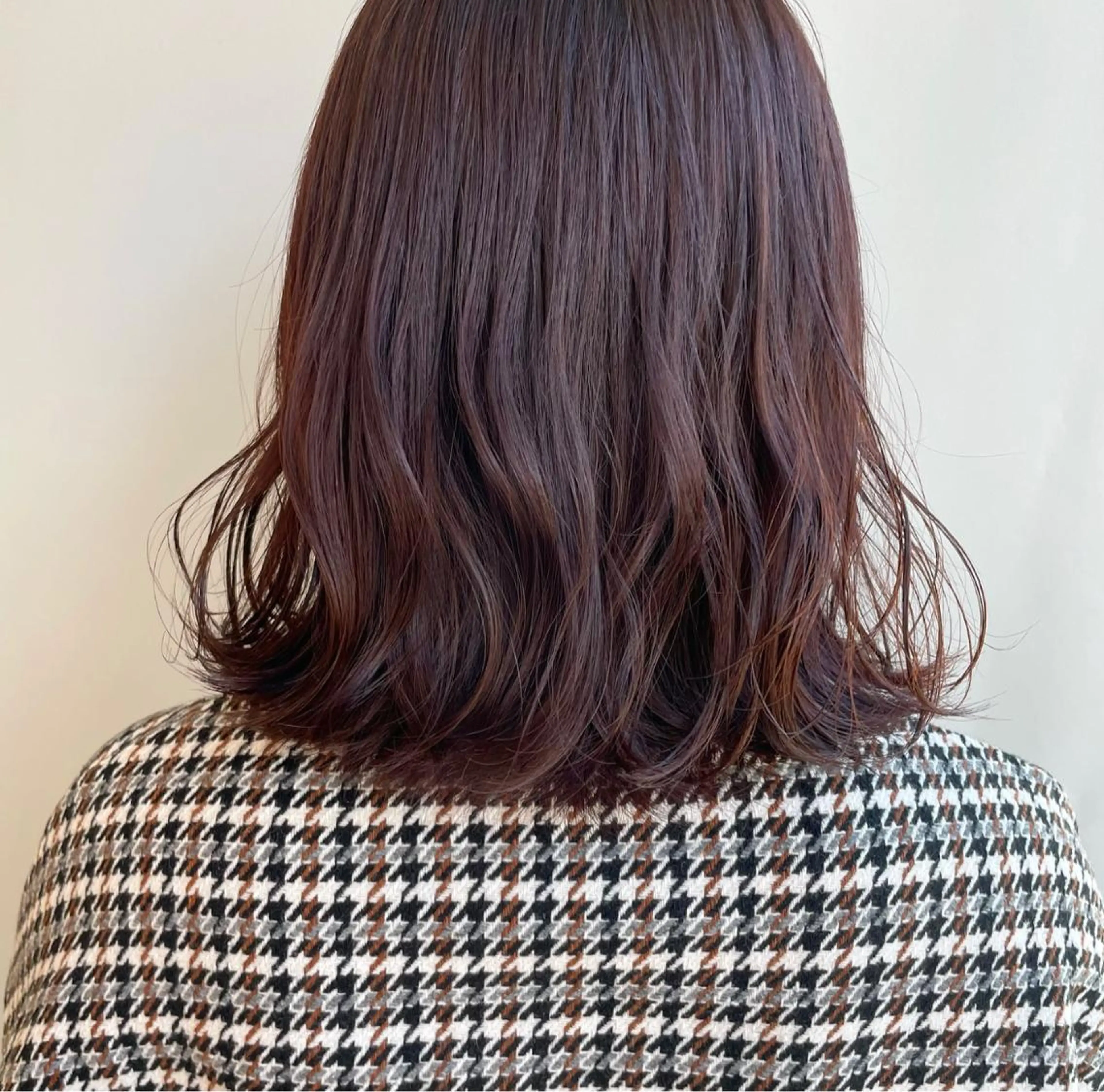カラー 山口 莉奈のヘアスタイル