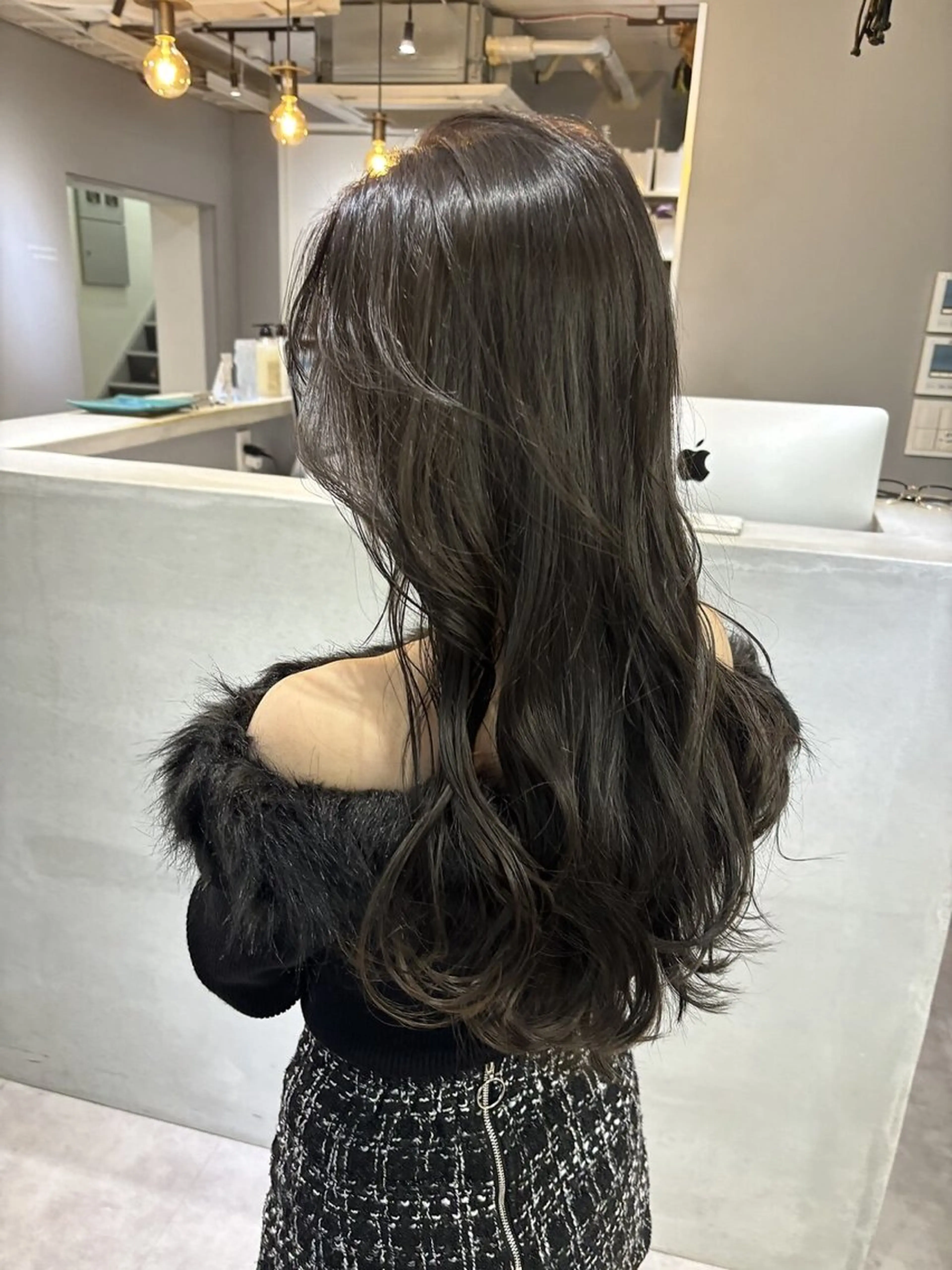 ロング カラー グレージュ オリーブグレージュ オリーブグレー ヘアカラー トリートメント ブリーチなしカラー 🐰Himeka♡のヘアスタイル