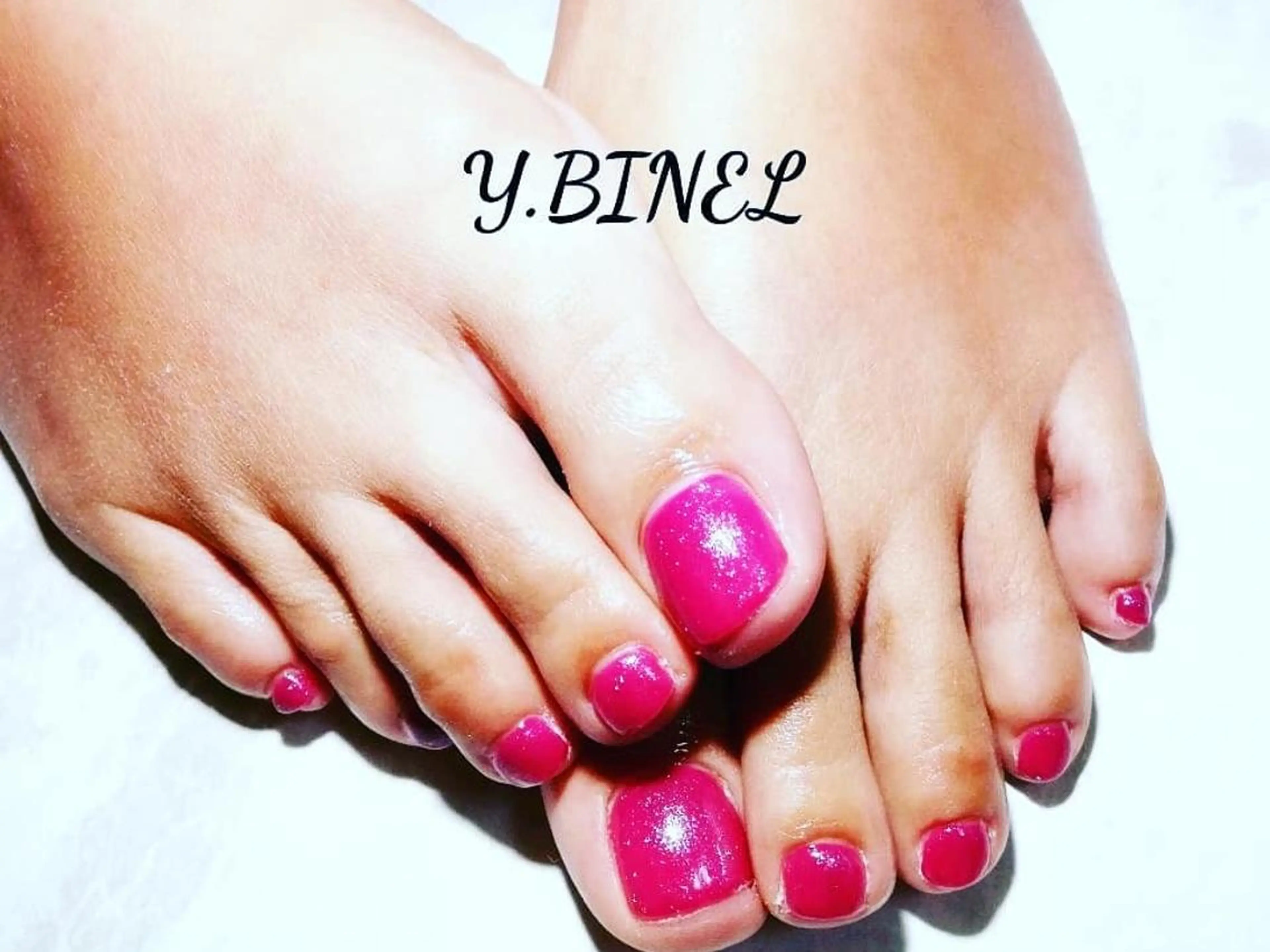 ネイル フットネイル Nail Salon Y.BINELのネイルデザイン