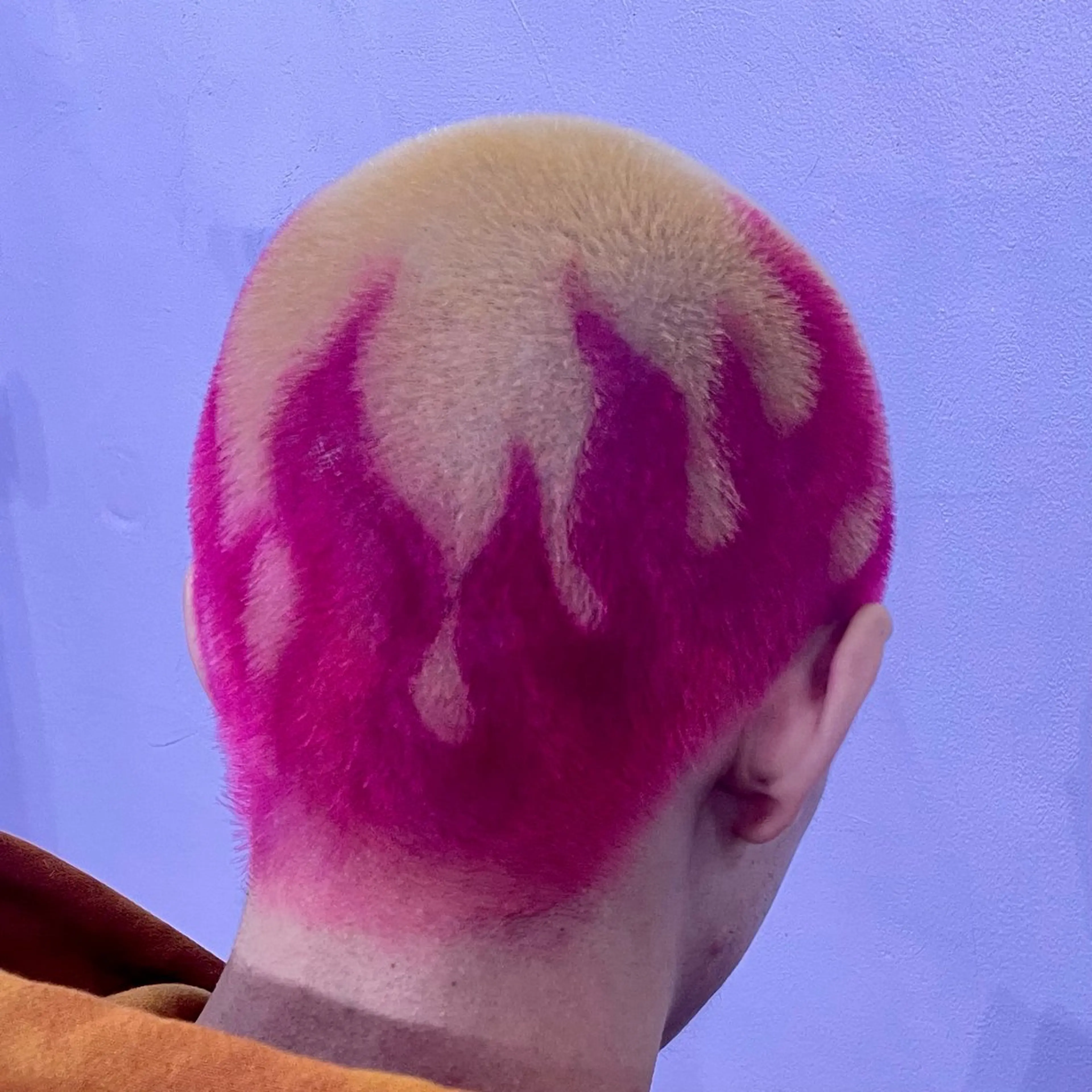 ショート カラー メンズ カット ヘアカラー 👽KINA👽 派手髪🦖💖✨のヘアスタイル