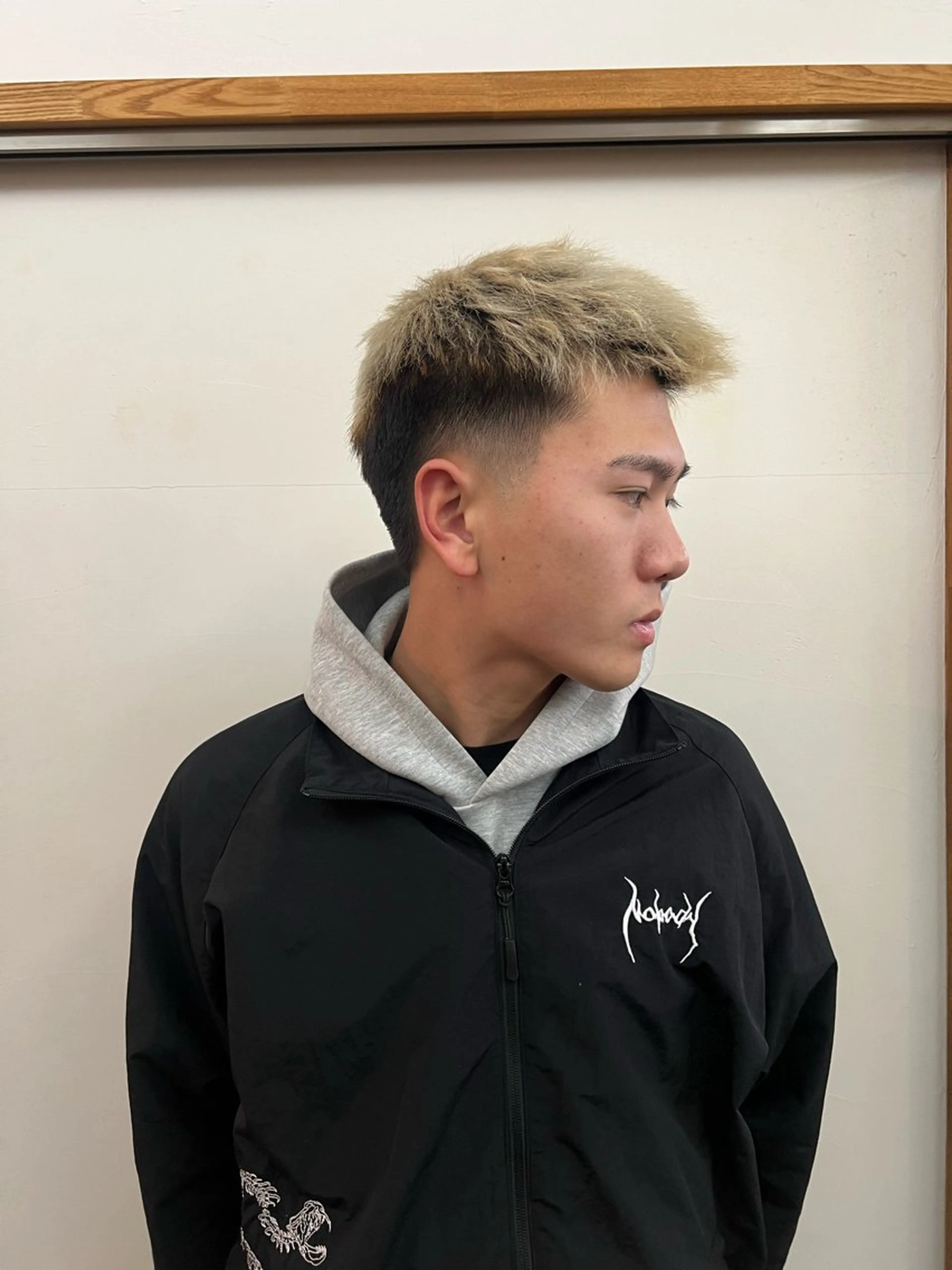 ショート メンズ 稲村 獅童のヘアスタイル