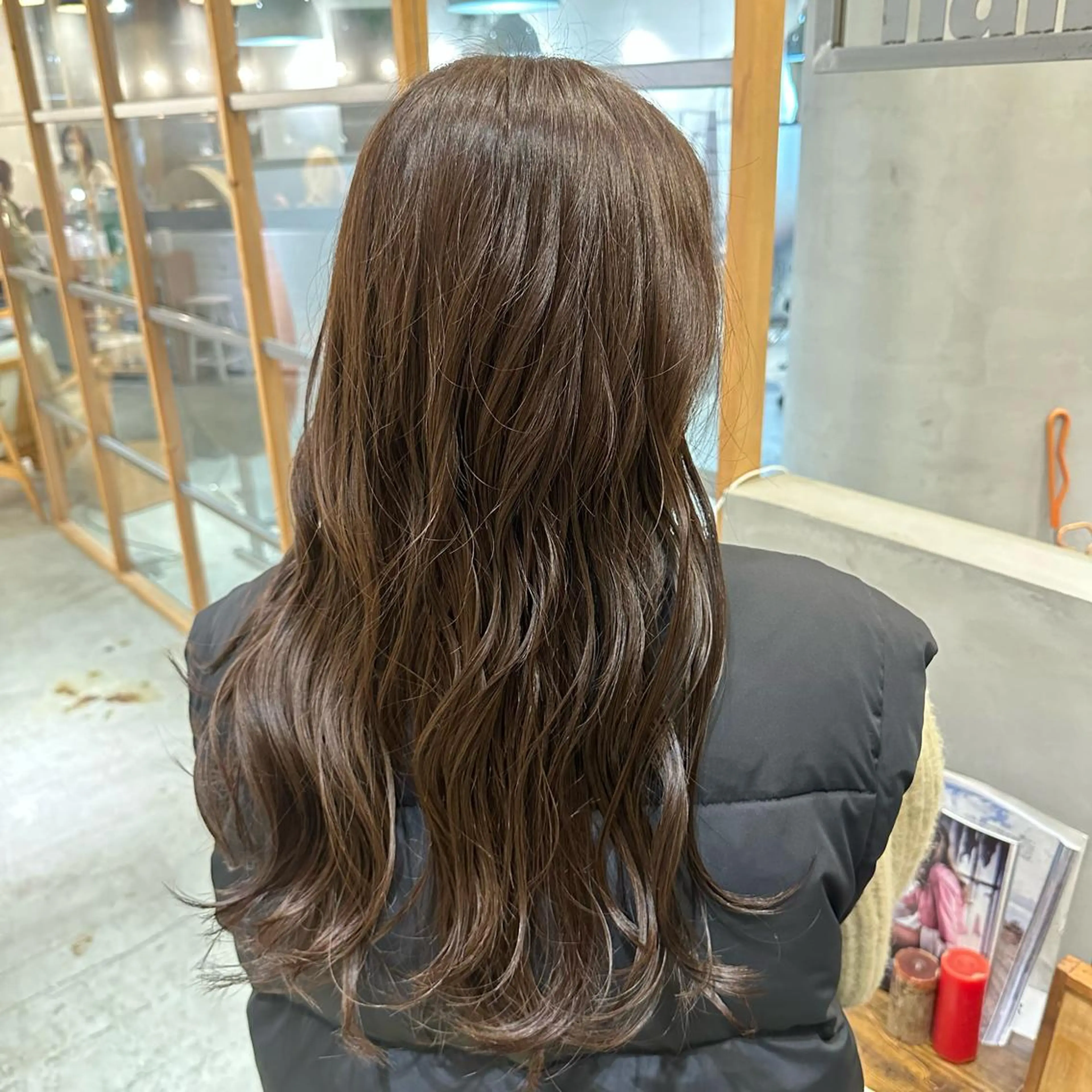 カラー 山口 智也のヘアスタイル