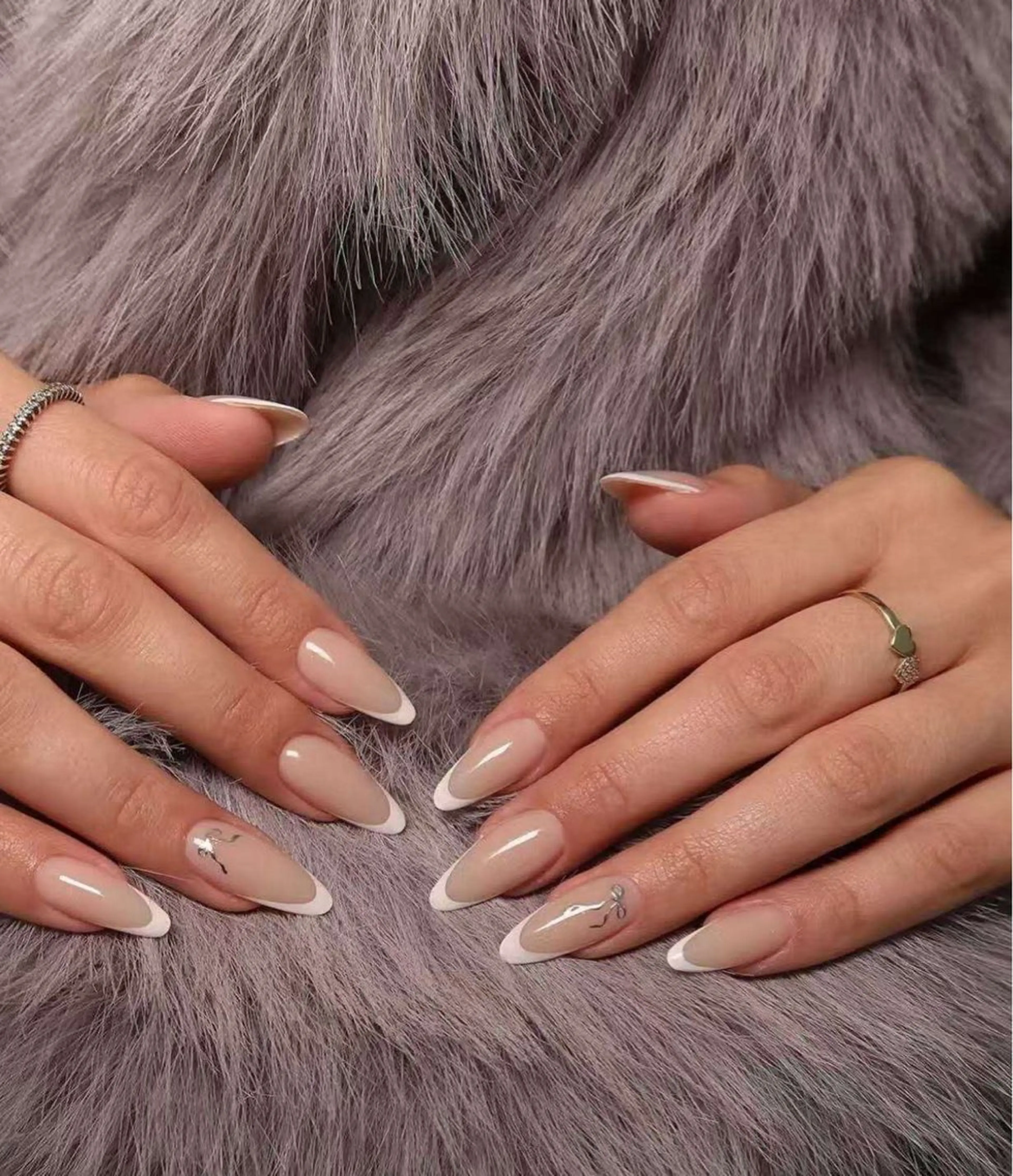 ネイル オーロラネイル フラワーネイル フットネイル フレンチネイル ジェルネイル ハンドネイル BabyYouMi nailのネイルデザイン