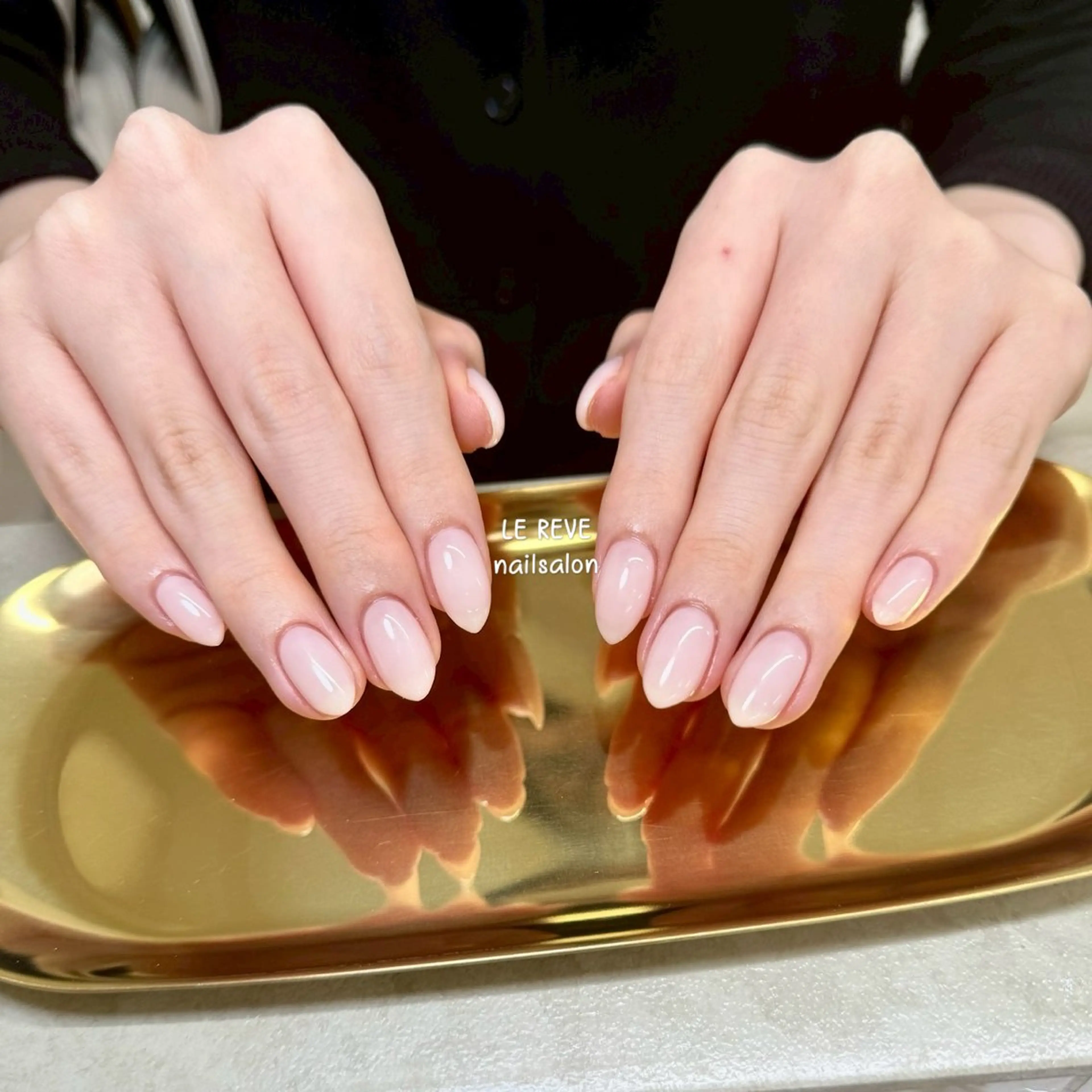 ネイル 韓国ネイル ニュアンスネイル シンプルネイル 春ネイル ワンホンネイル LE REVE nailsalonのネイルデザイン