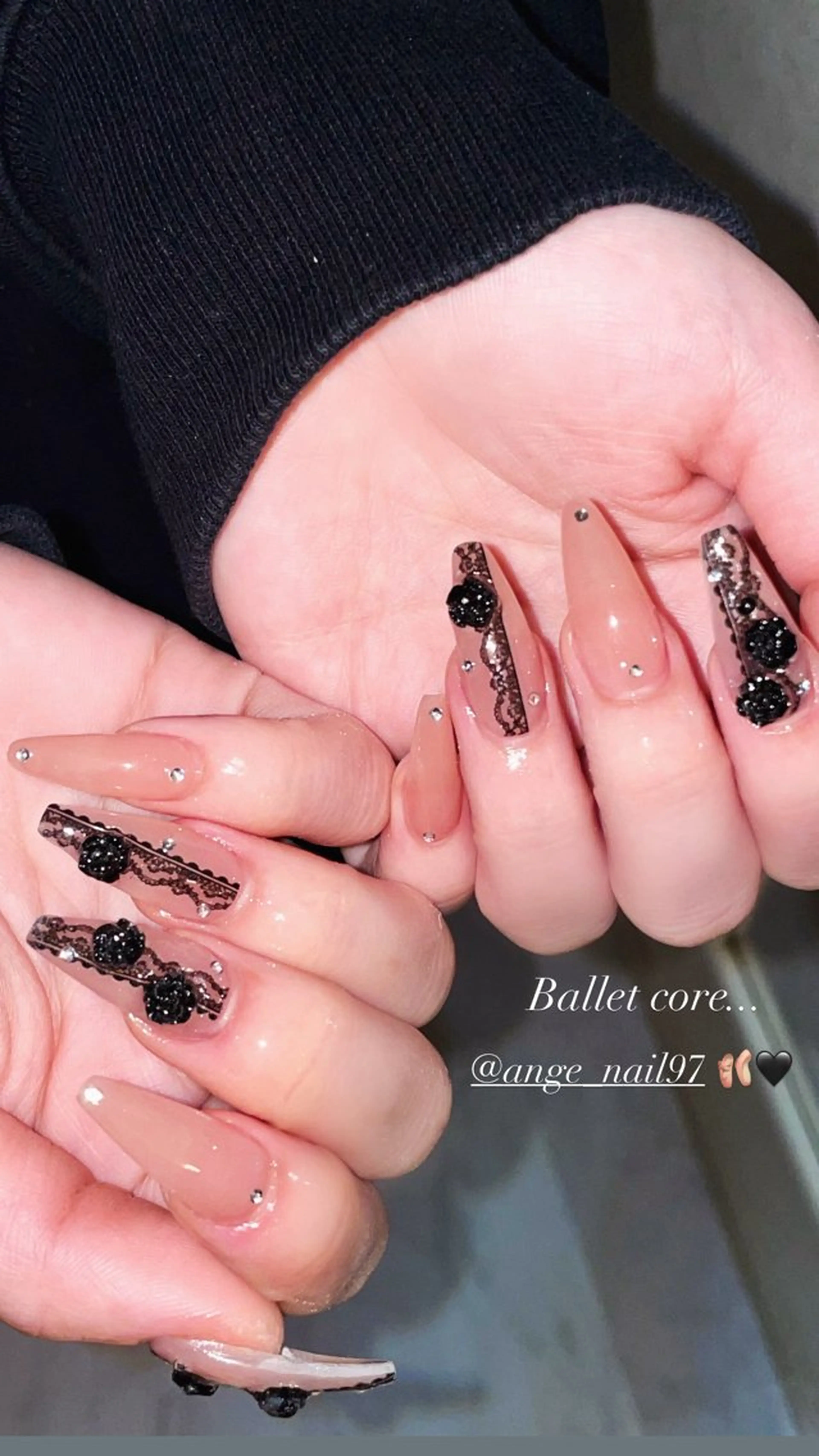 ネイル レース ピンク ワンホンネイル ハンドネイル Nail salon 🎀Angeのネイルデザイン