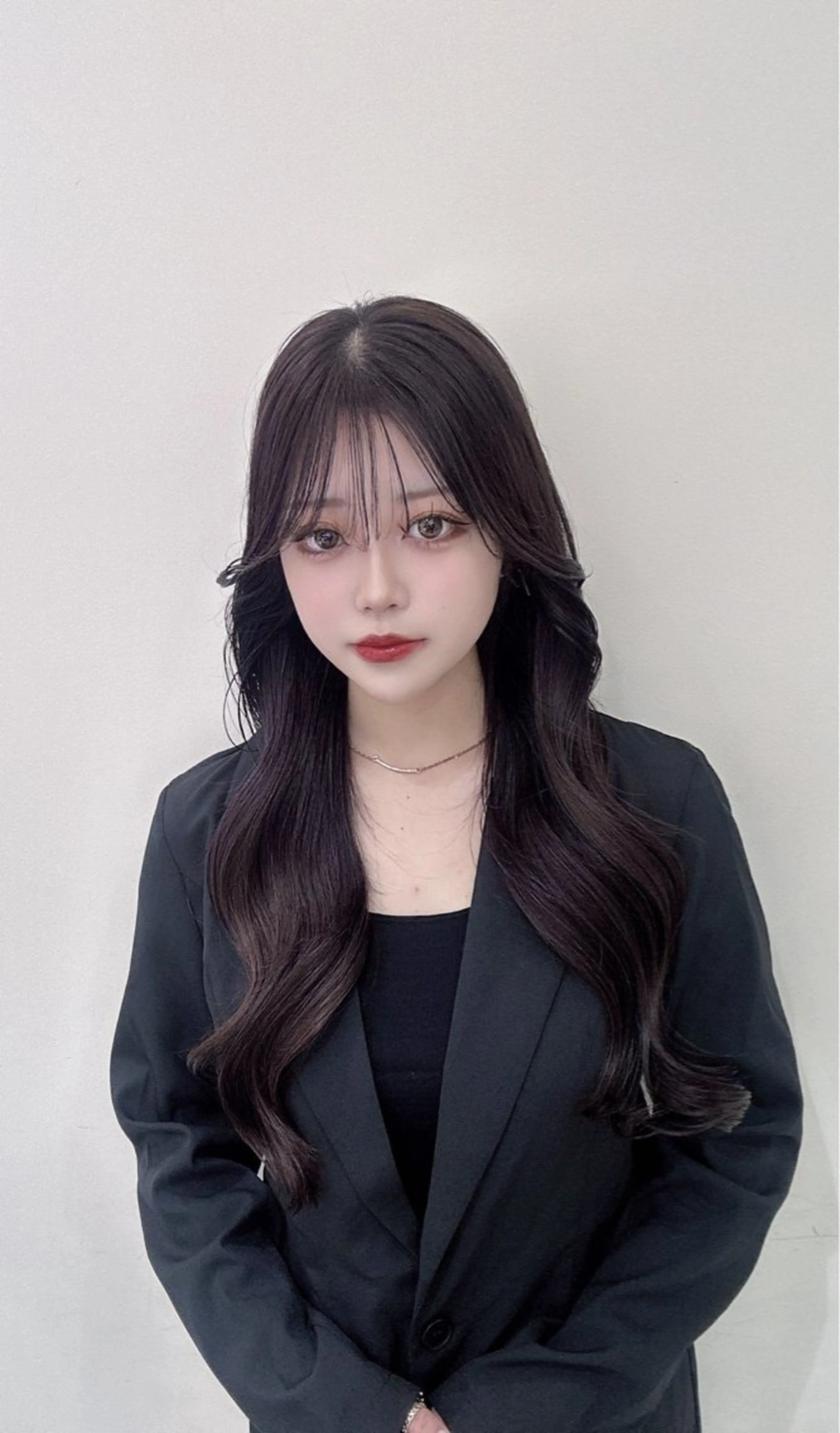 ロング カラー 銀座レイヤーカット ×シースルー前髪のヘアスタイル