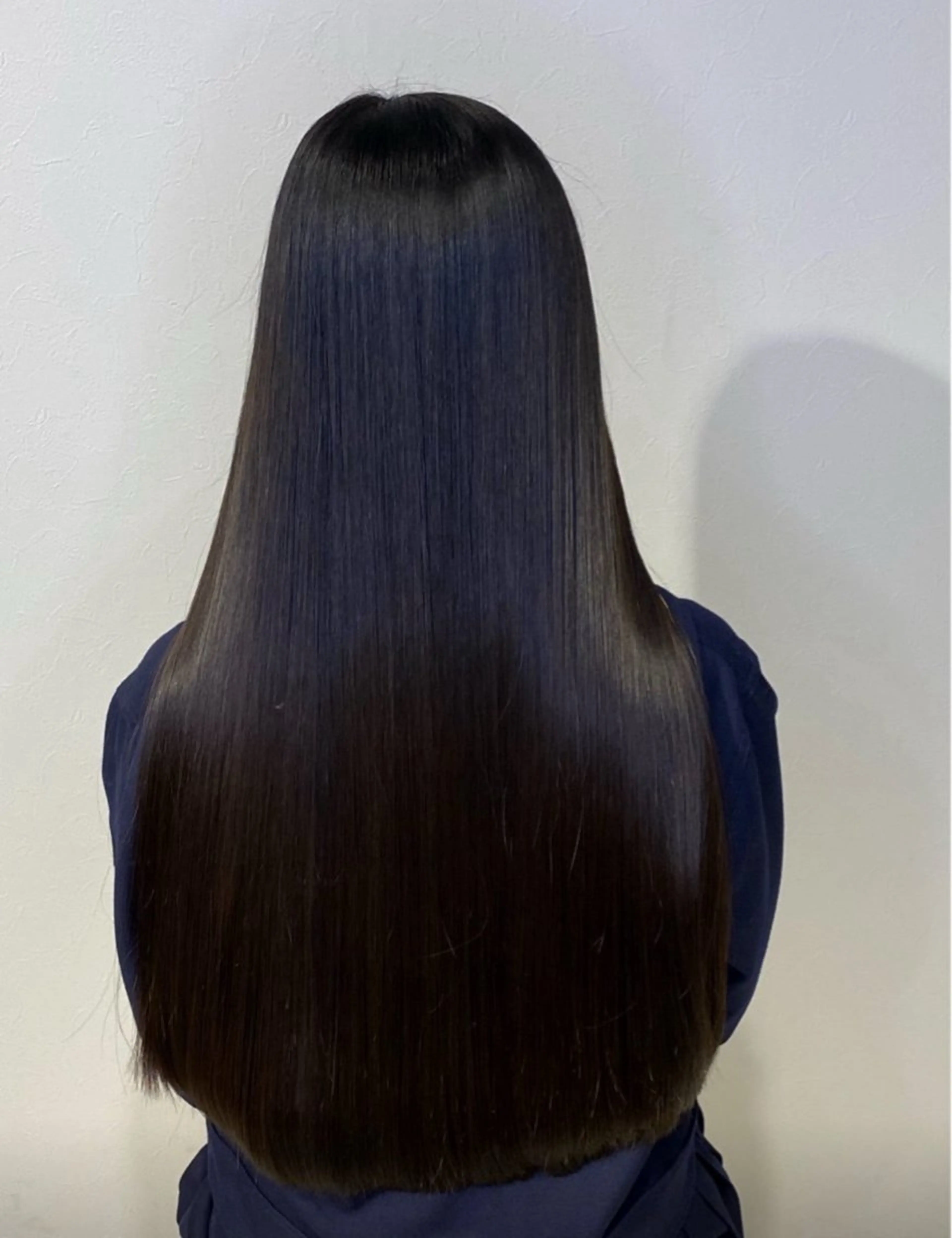 ロング カット ヘアカラー ナチュラルうる艶 カラーミル🌙のヘアスタイル
