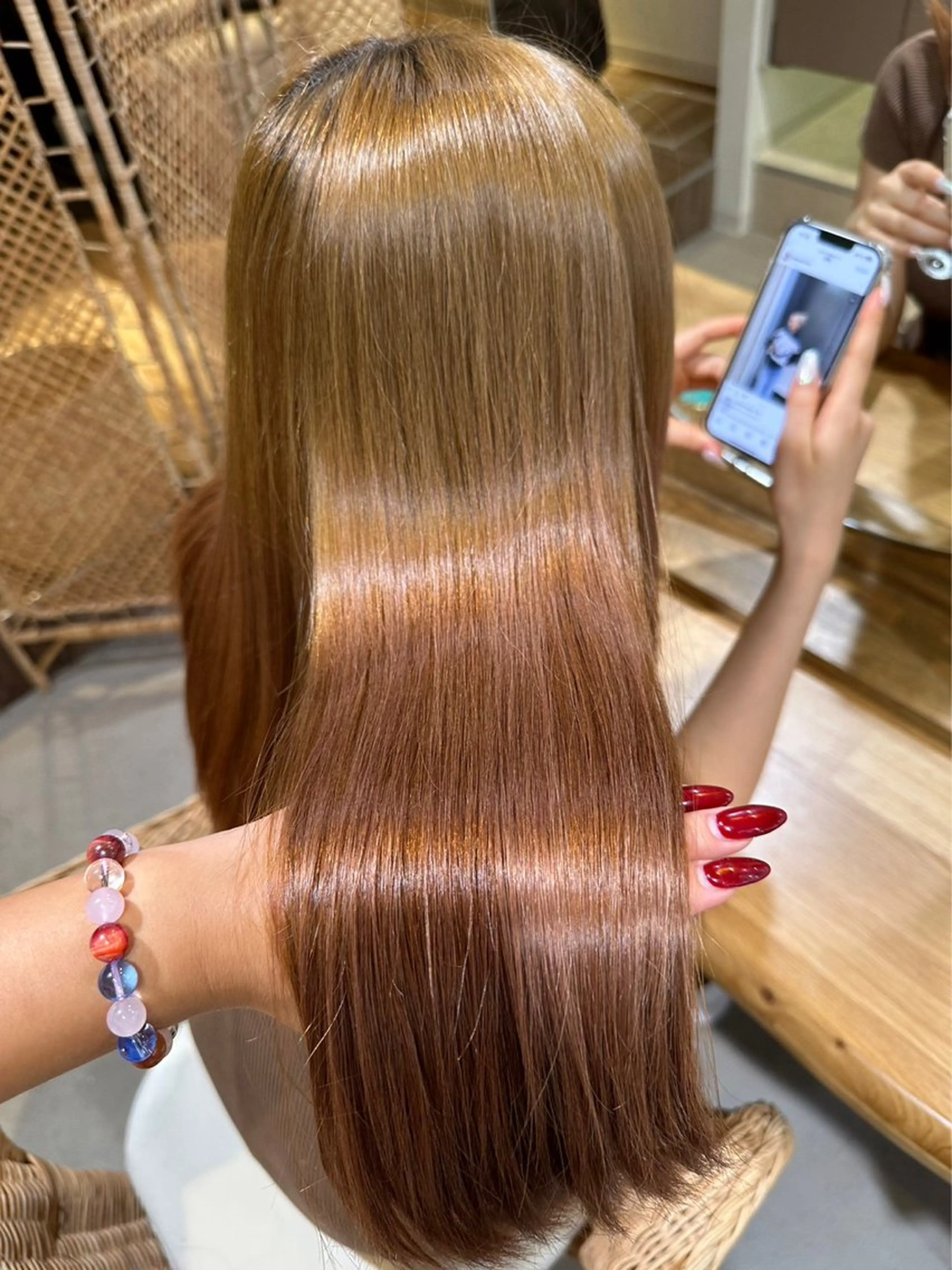 カラー ココルアナ所属・ゆう/大阪豊中/海外 カラー/艶カラーのヘアスタイル