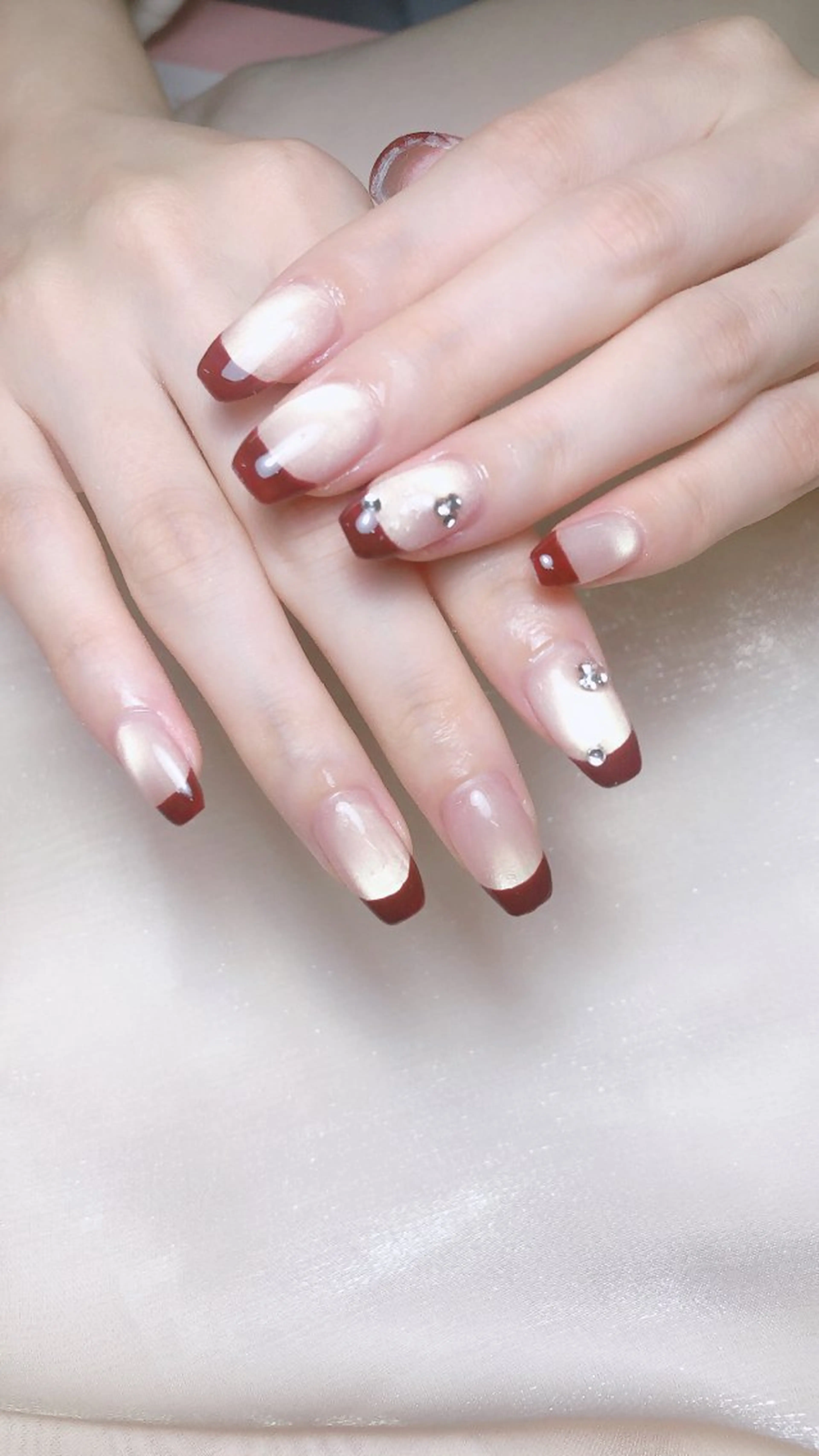 ネイル ハンドネイル LR.ONE ヨウのネイルデザイン