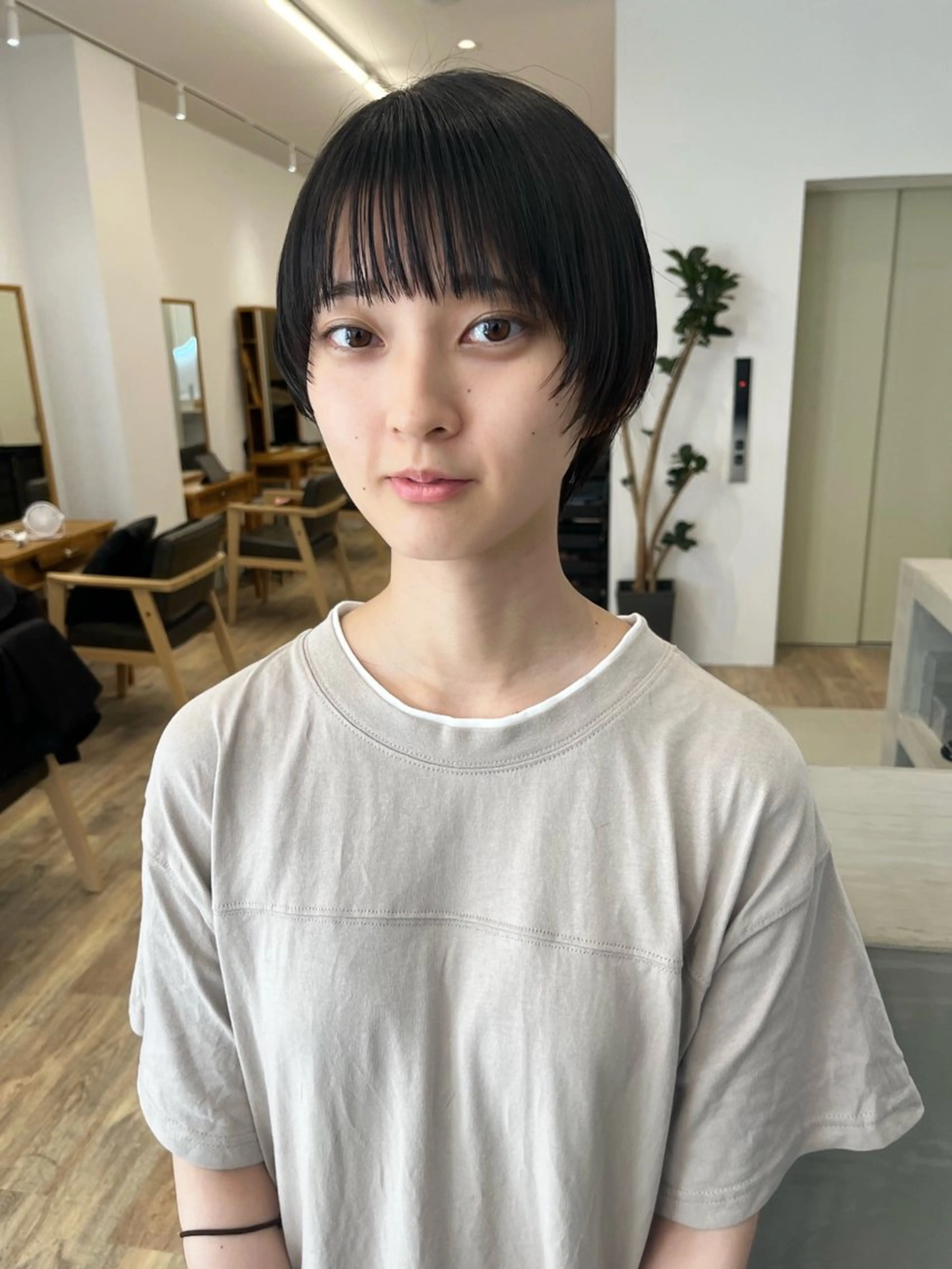 ショート 顔まわりレイヤー レイヤーカット ショートヘア ⭐️ショートの匠⭐️ Say.岩井のヘアスタイル