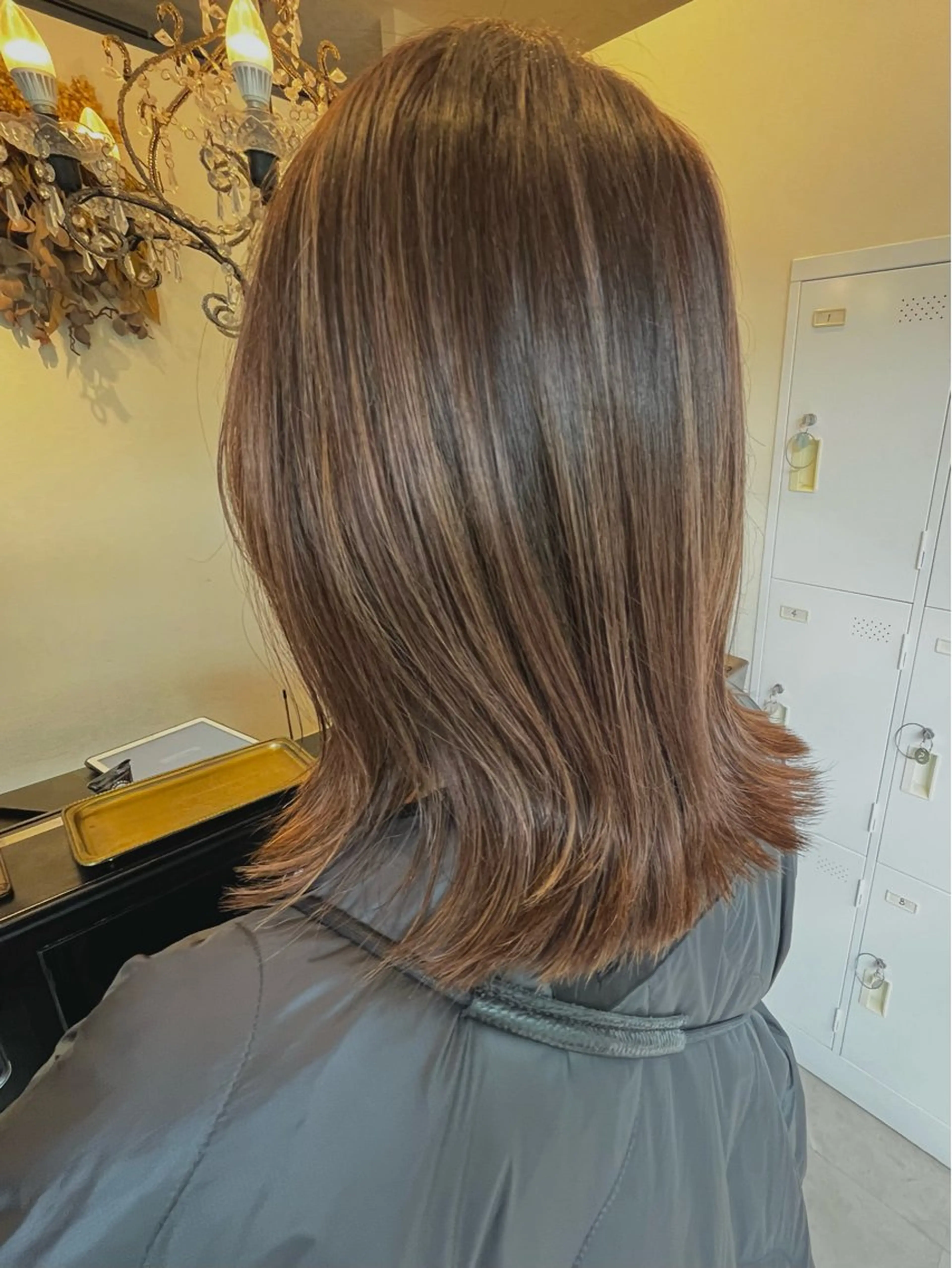 ミディアム アッシュ 顔まわりレイヤー 顔周りカット 髪質改善 韓国風ヘア 高槻/LOREM/ Akiraのヘアスタイル