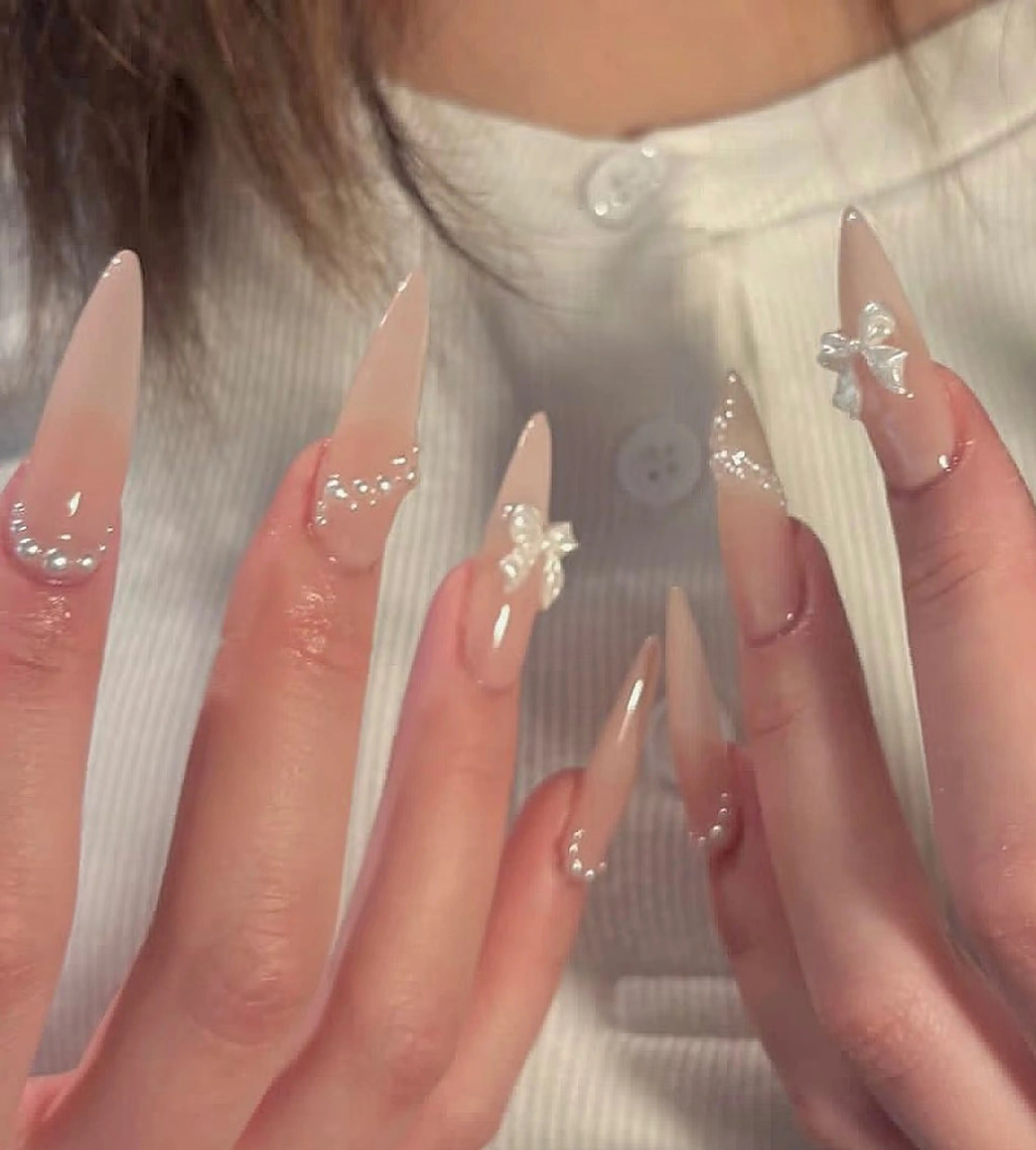 ネイル フレンチネイル ガーリー ガラスフレンチ 韓国ネイル ロングネイル ハンドネイル Venus nail チップ長さだし専門店のネイルデザイン