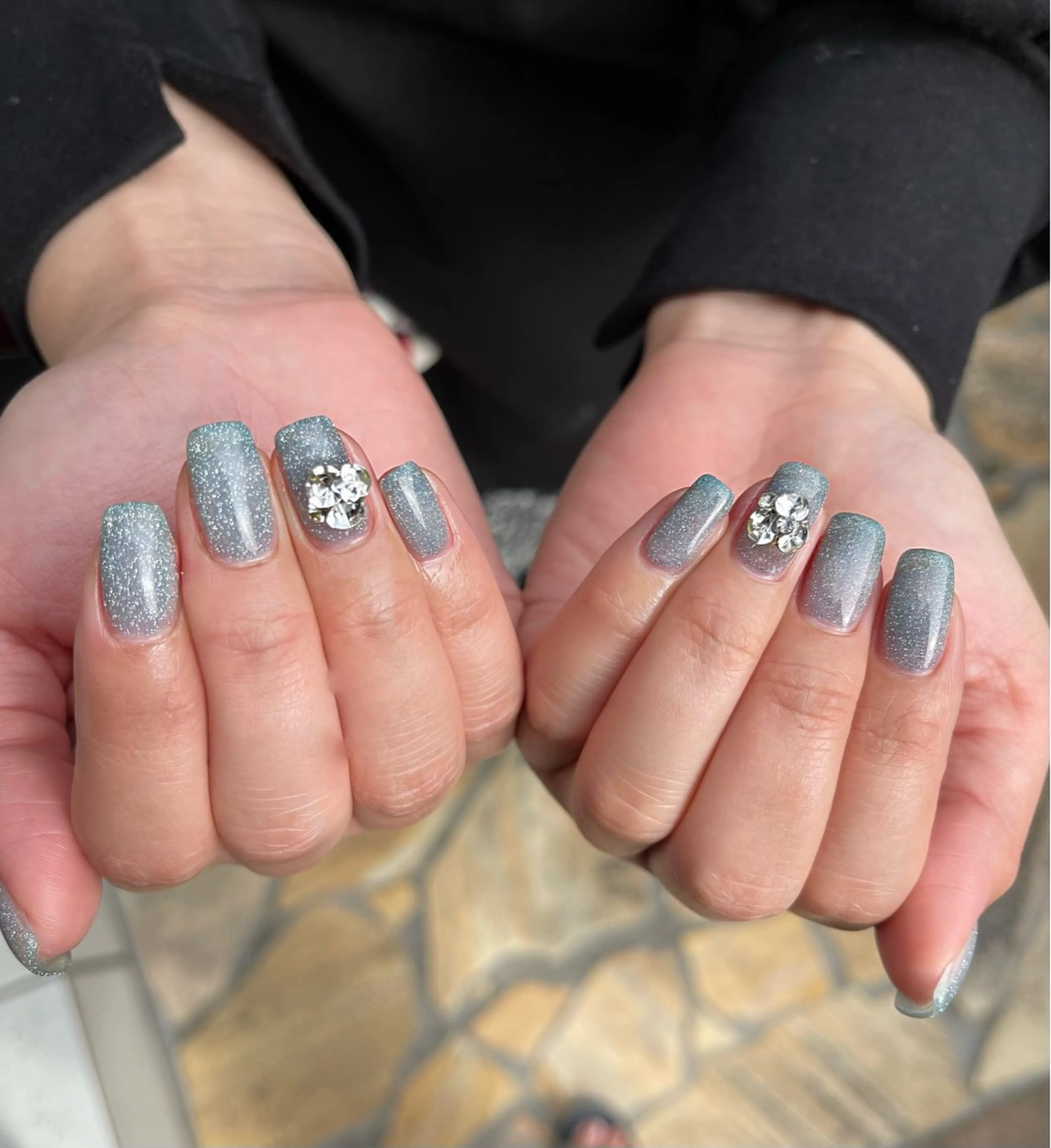 ミディアム めぐみのネイルサロン スタッフ練習のネイルデザイン