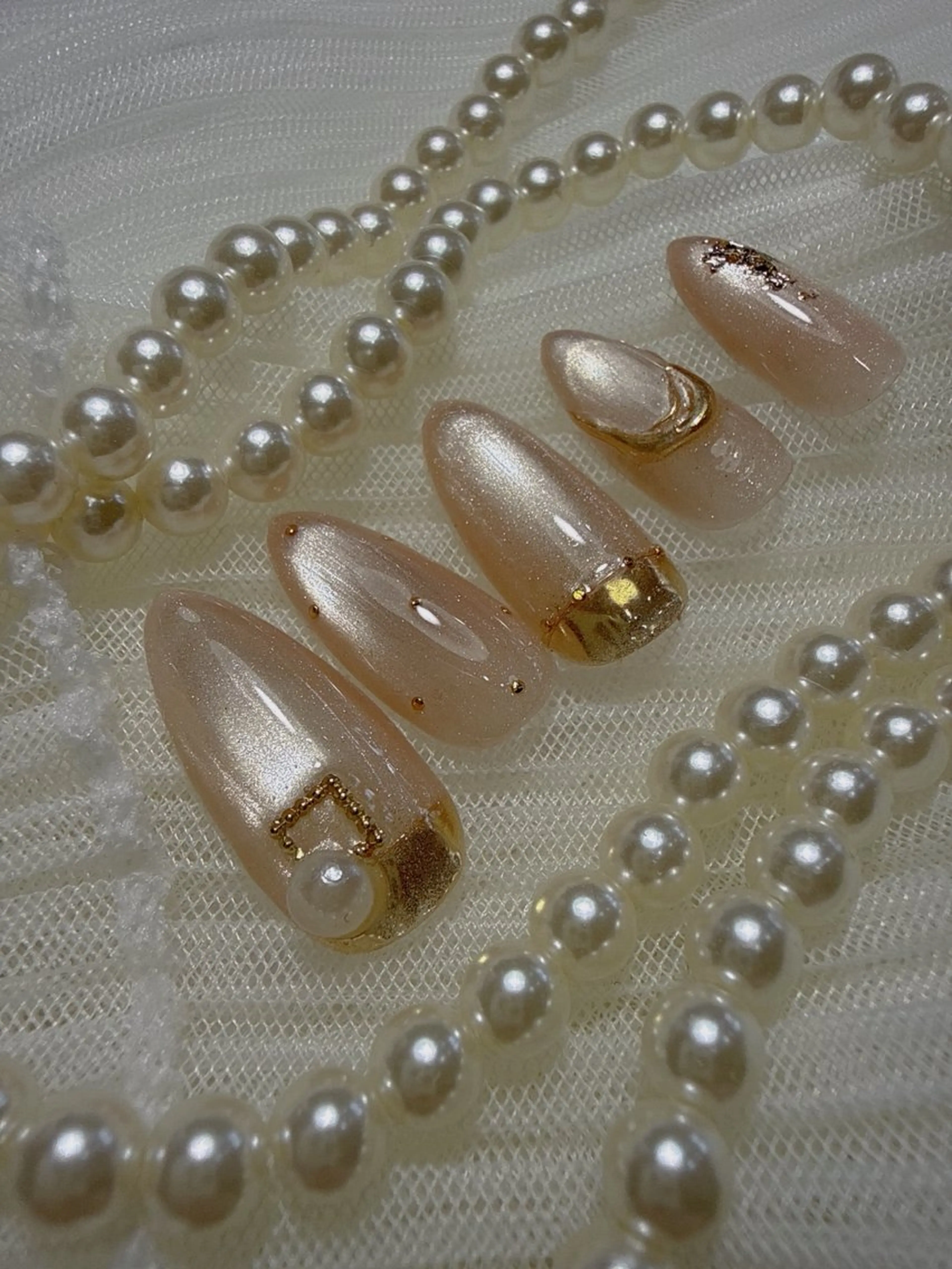 ネイル マグネットネイル ハンドネイル フットネイル 福岡⭐︎春吉 tiara nailのネイルデザイン