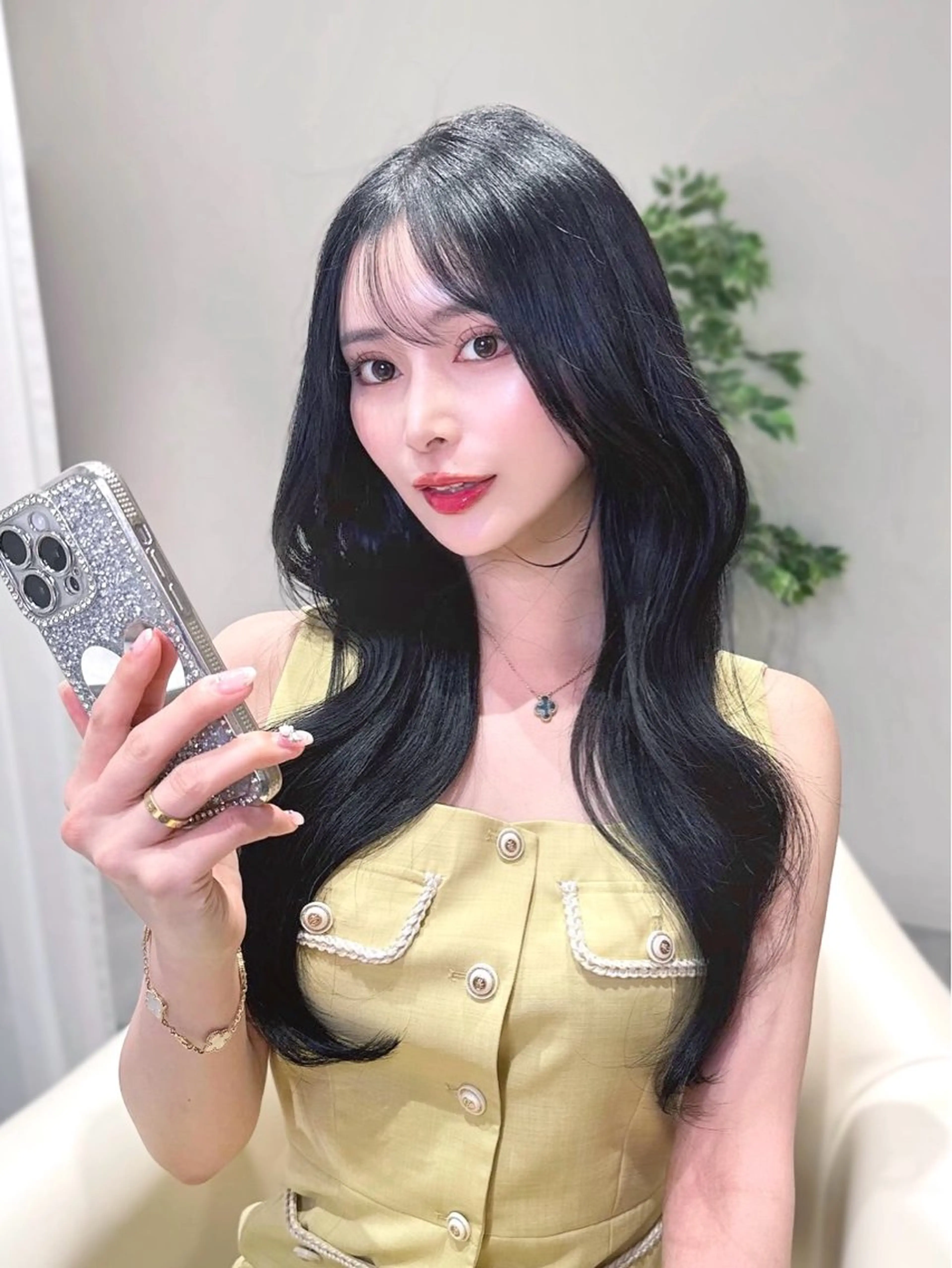 ロング カラー カット ヘアカラー トリートメント ヘッドスパ ヘアセット 韓国ヘア/レイヤー/ 顔まわり/りょーとのヘアスタイル