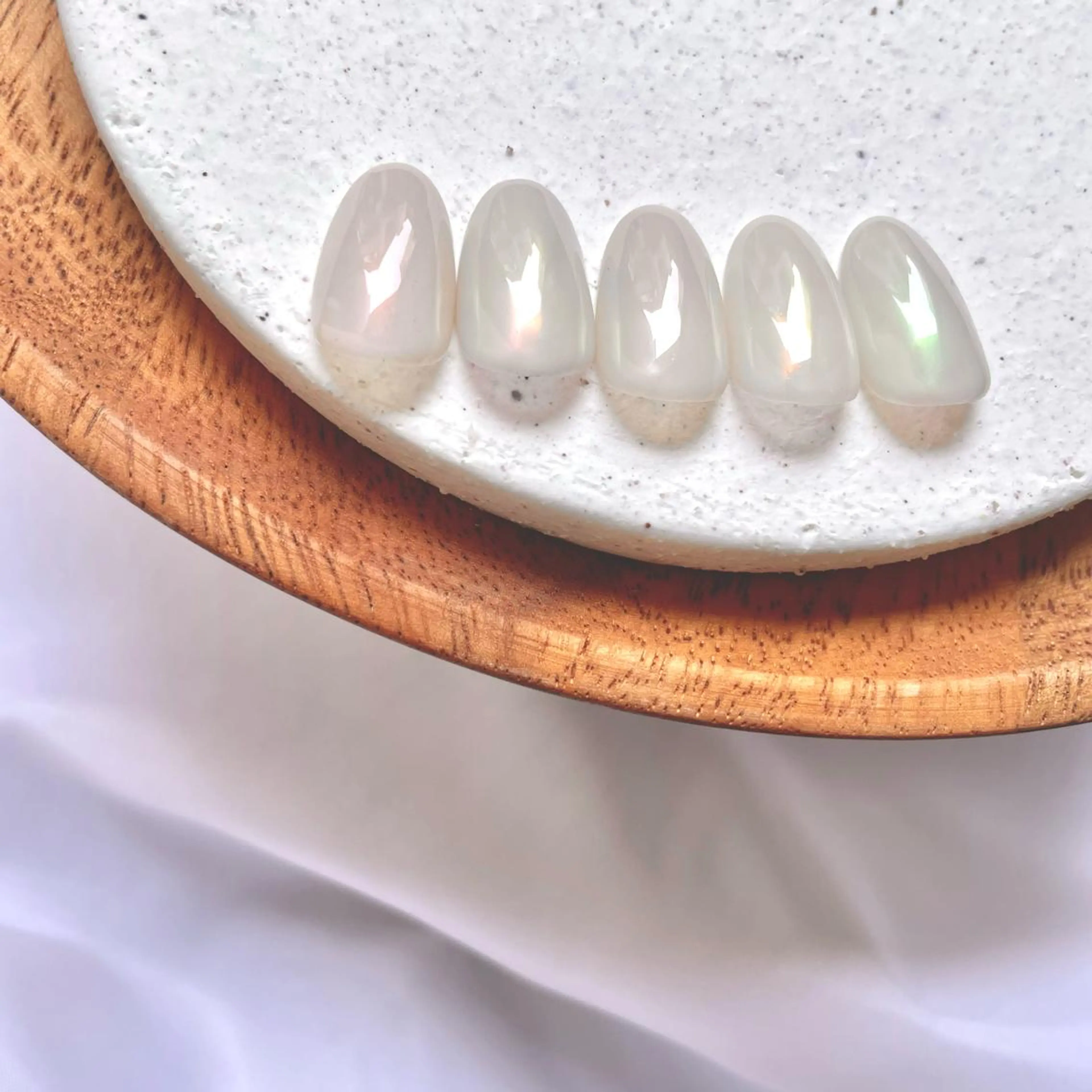 ネイル オーロラネイル reika .のネイルデザイン