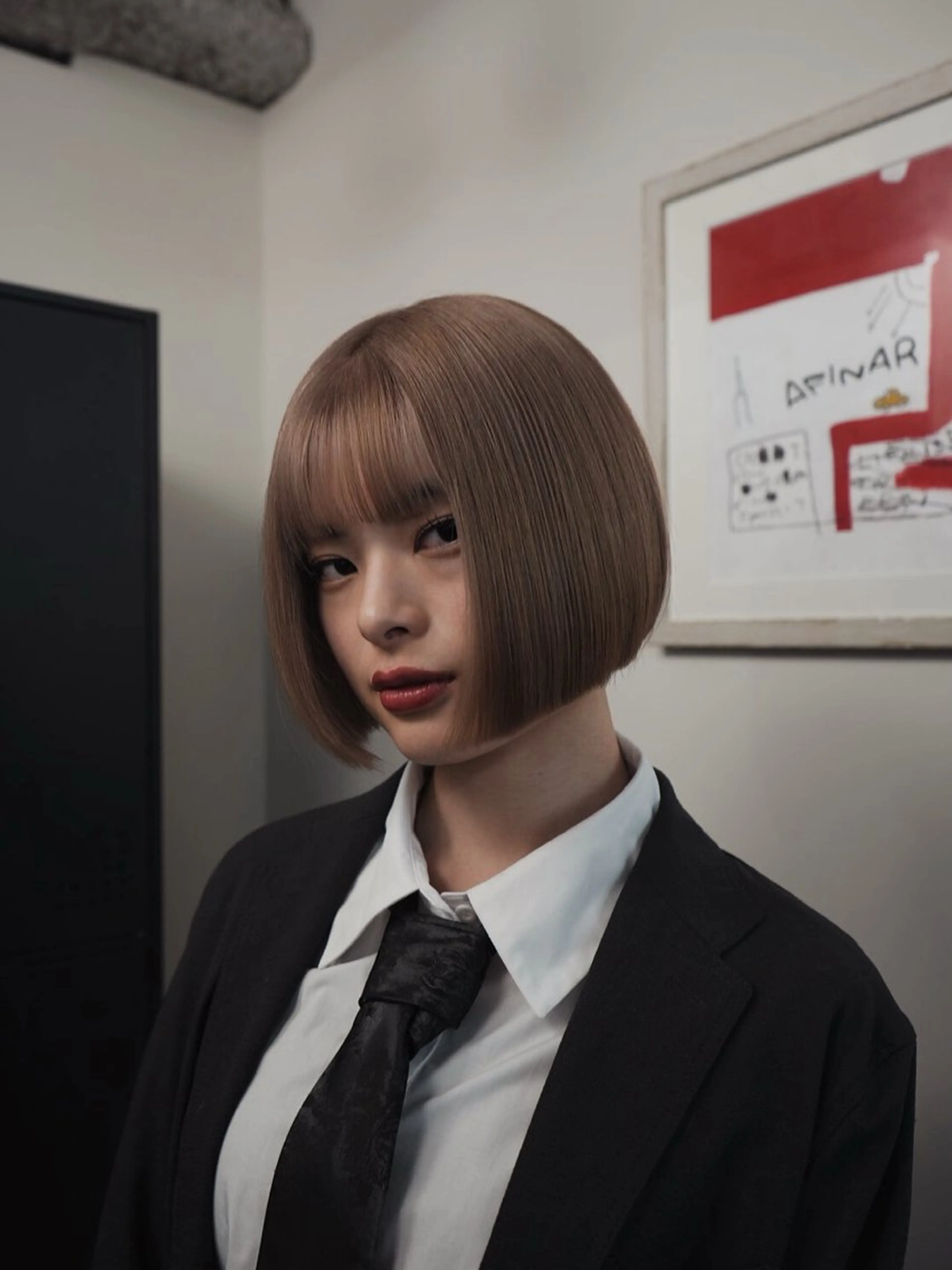 ショート カラー ベージュカラー ミルクティーベージュ カット ヘアカラー トリートメント 新宿/ブリーチ /パーマ/戸羽のヘアスタイル