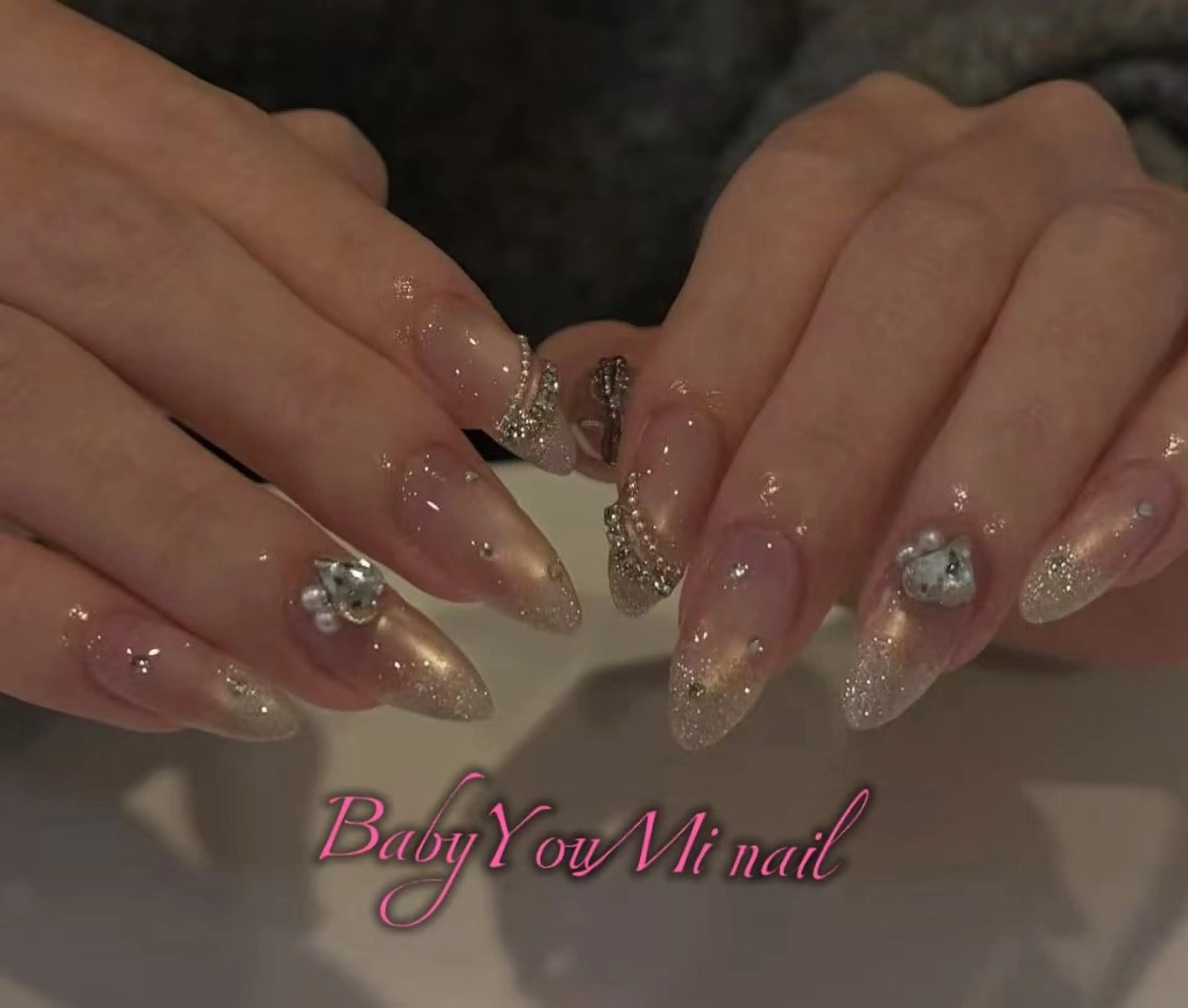 ネイル オーロラネイル 成人式 フットネイル フレンチネイル ジェルネイル ハンドネイル 相沢 さやかのネイルデザイン