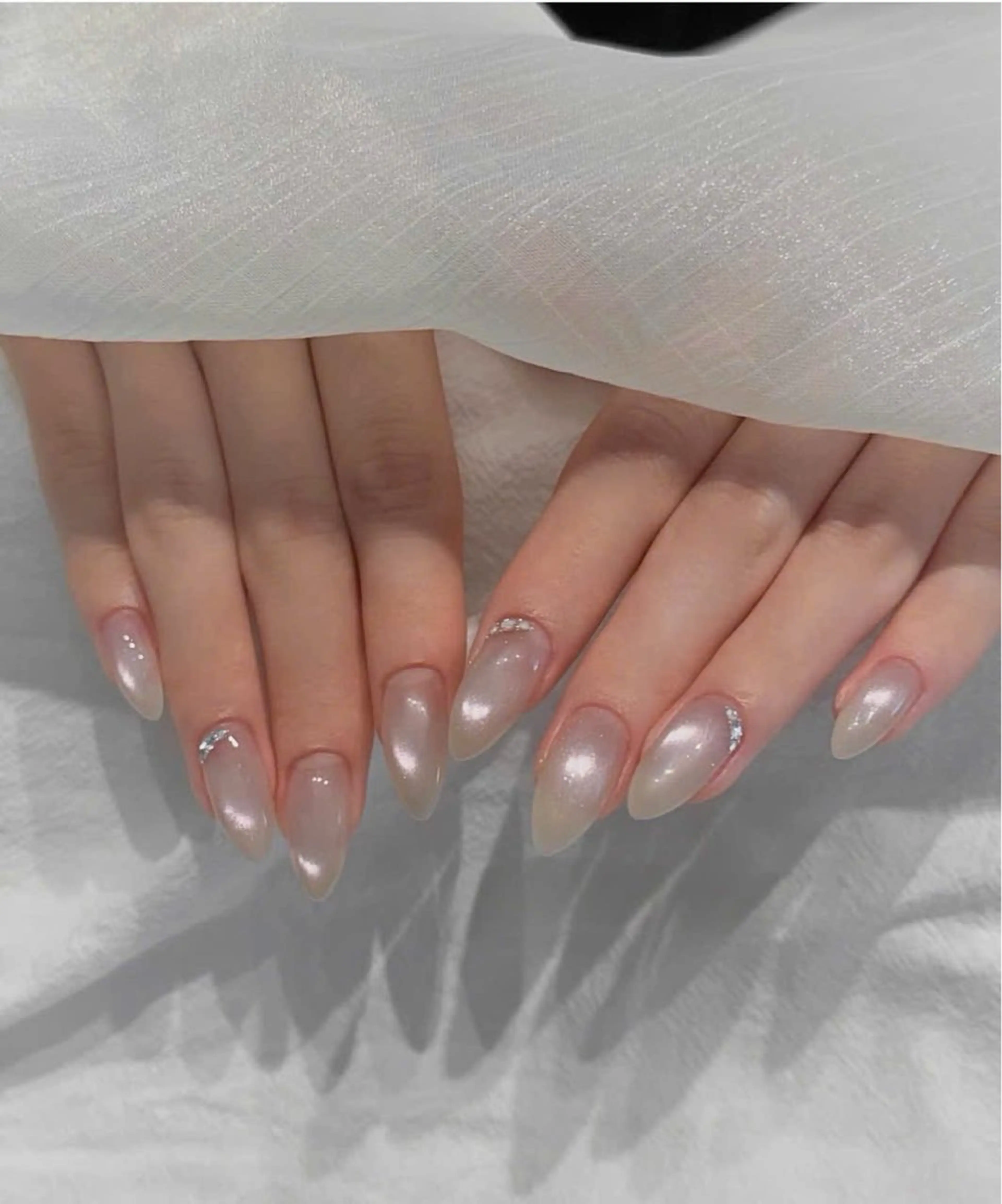 ネイル キラキラネイル マグネットネイル ぷっくりネイル 春ネイル ワンホンネイル ハンドネイル Candy Nailのネイルデザイン