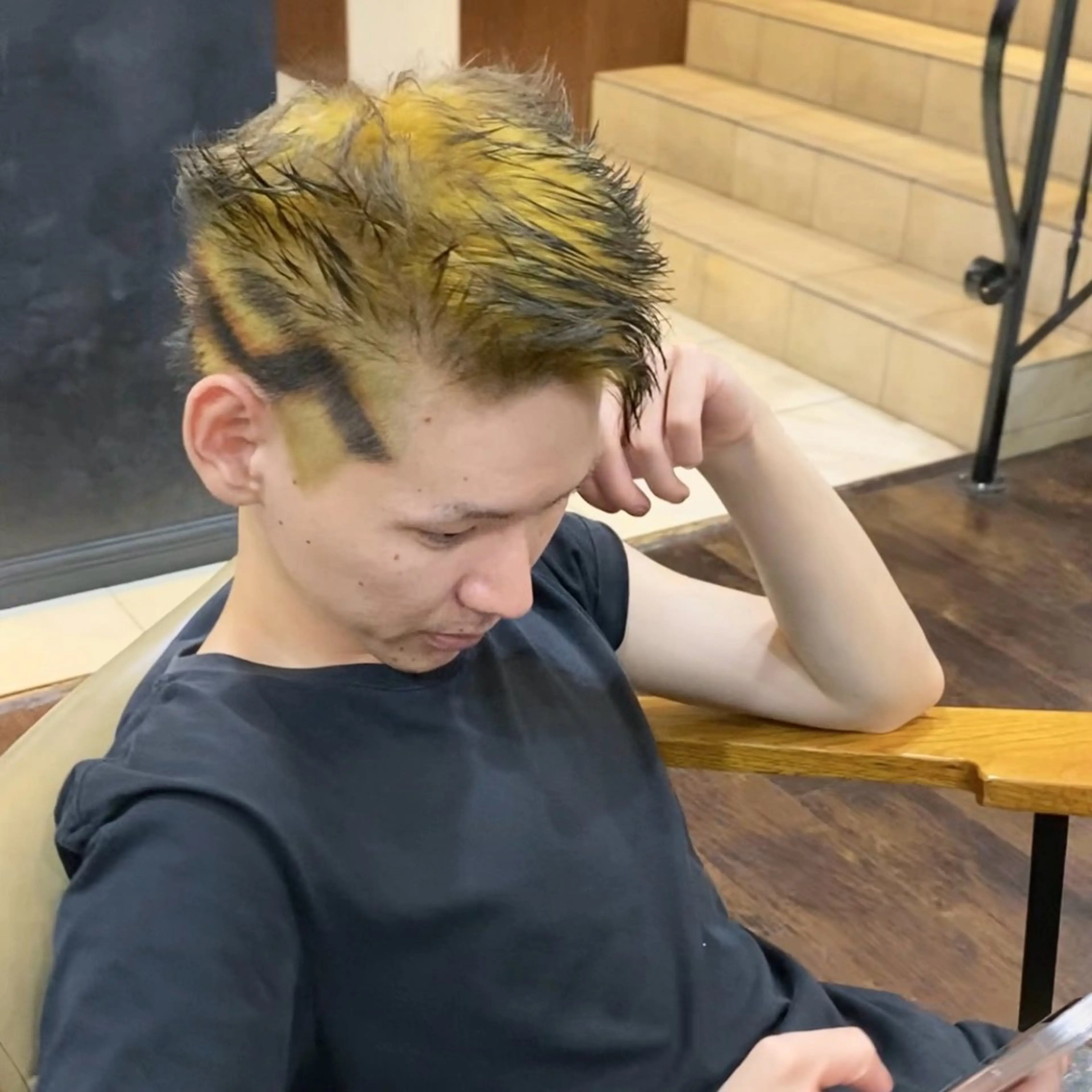 ショート レイヤー支持no.1 ☆笠原翔一のヘアスタイル