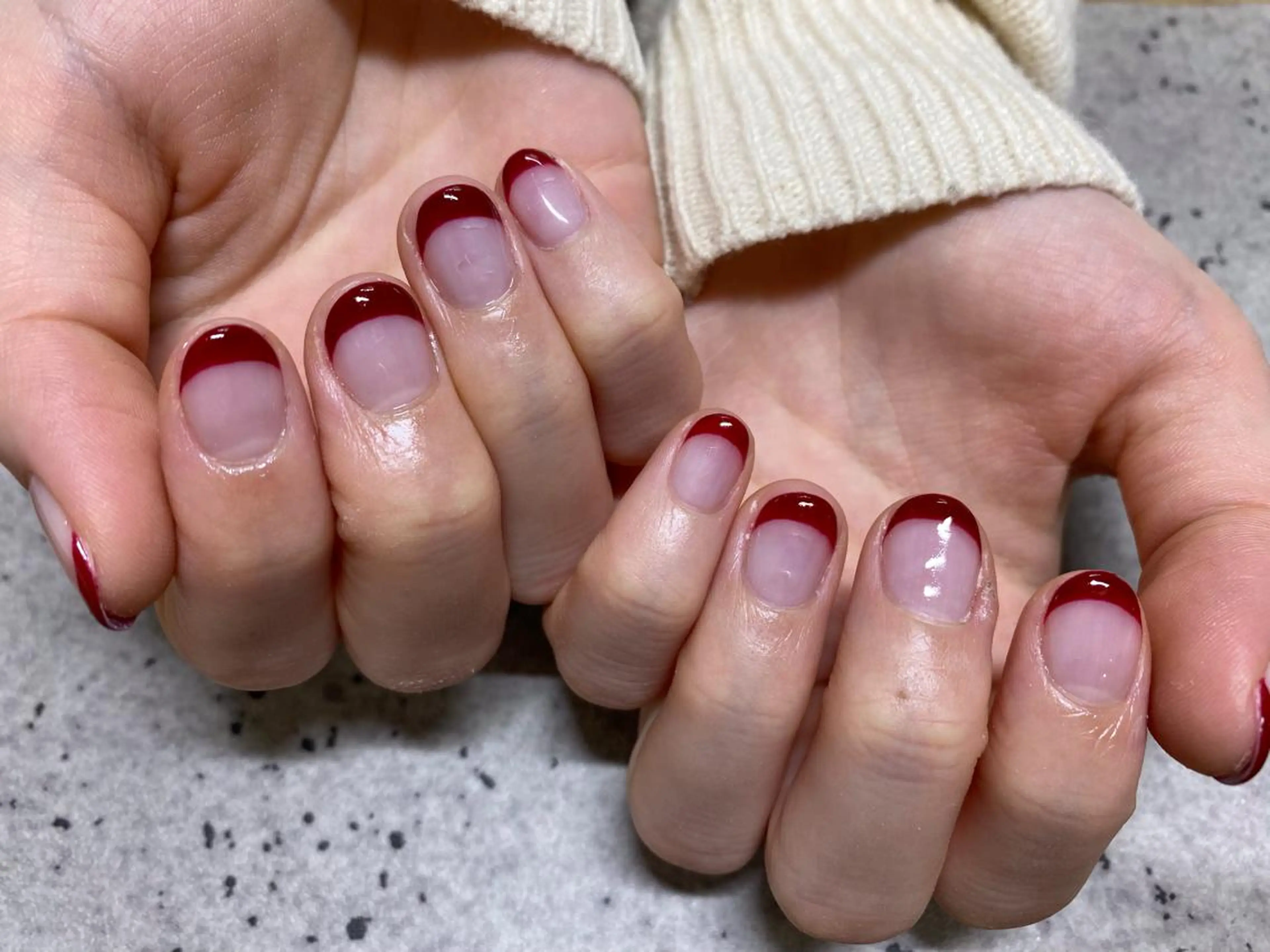 ネイル ボルドー フレンチネイル mogunail &blowのネイルデザイン