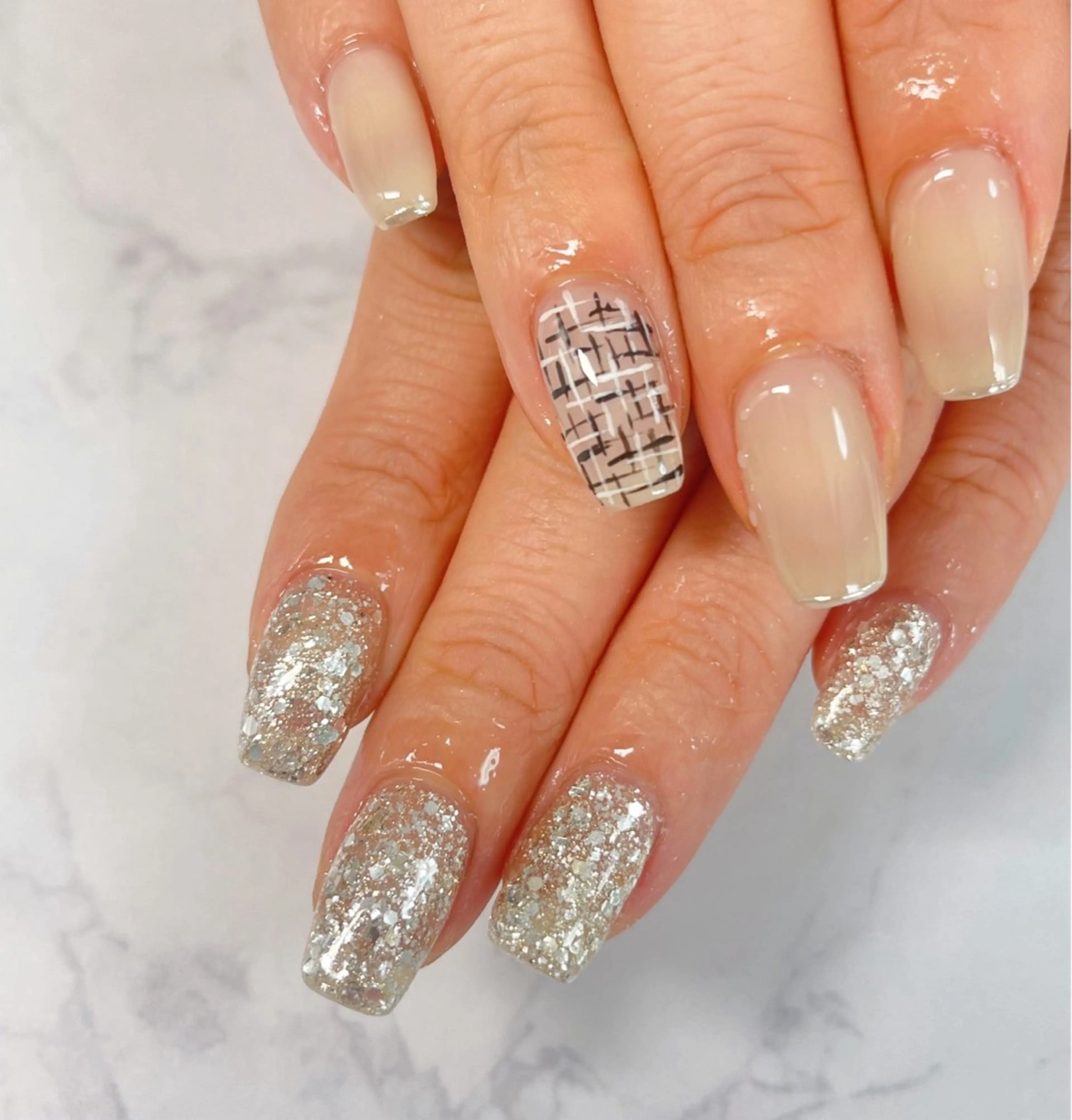 ネイル ハンドネイル 松田 由真のネイルデザイン