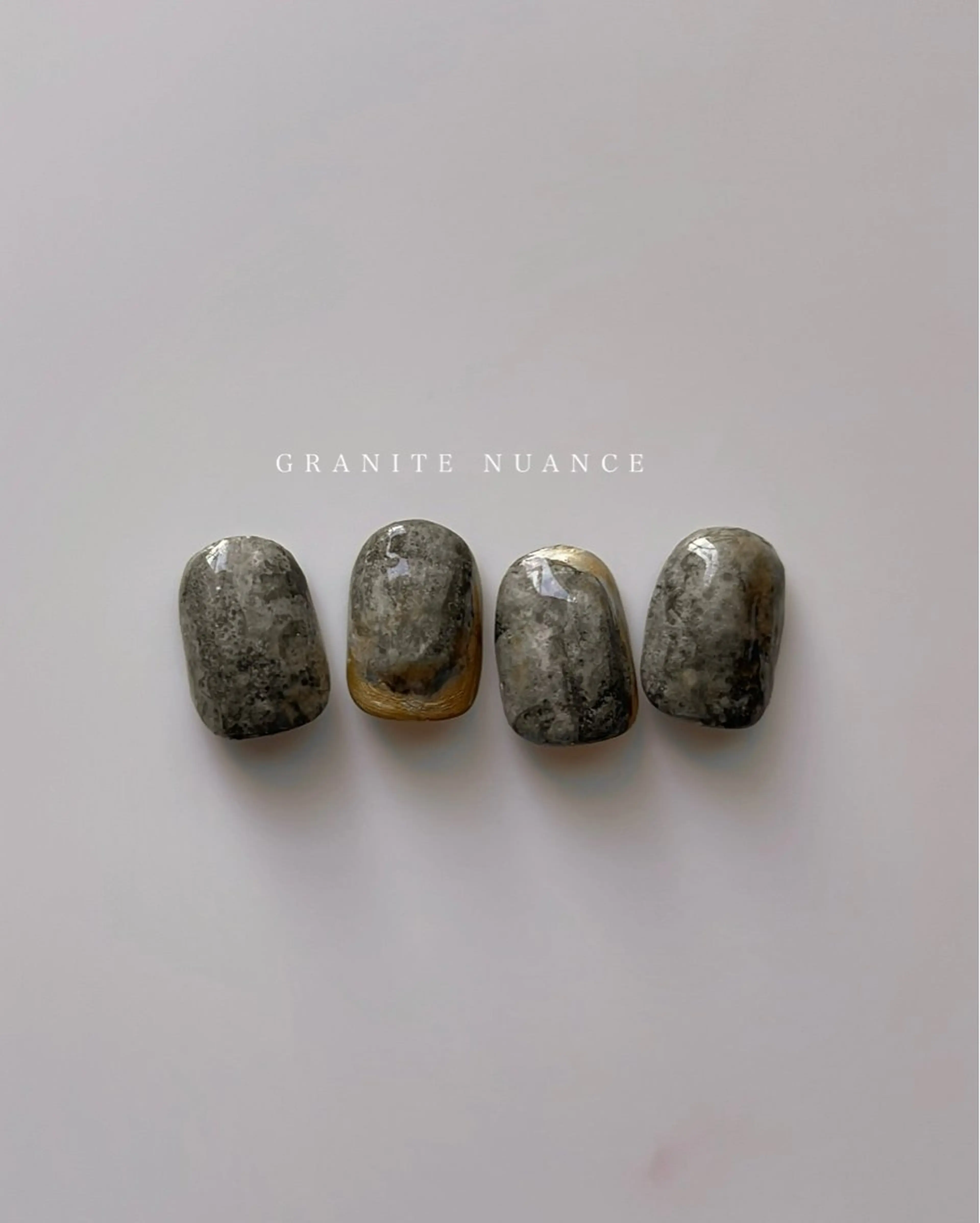 ネイル nailsalon YOLOのネイルデザイン