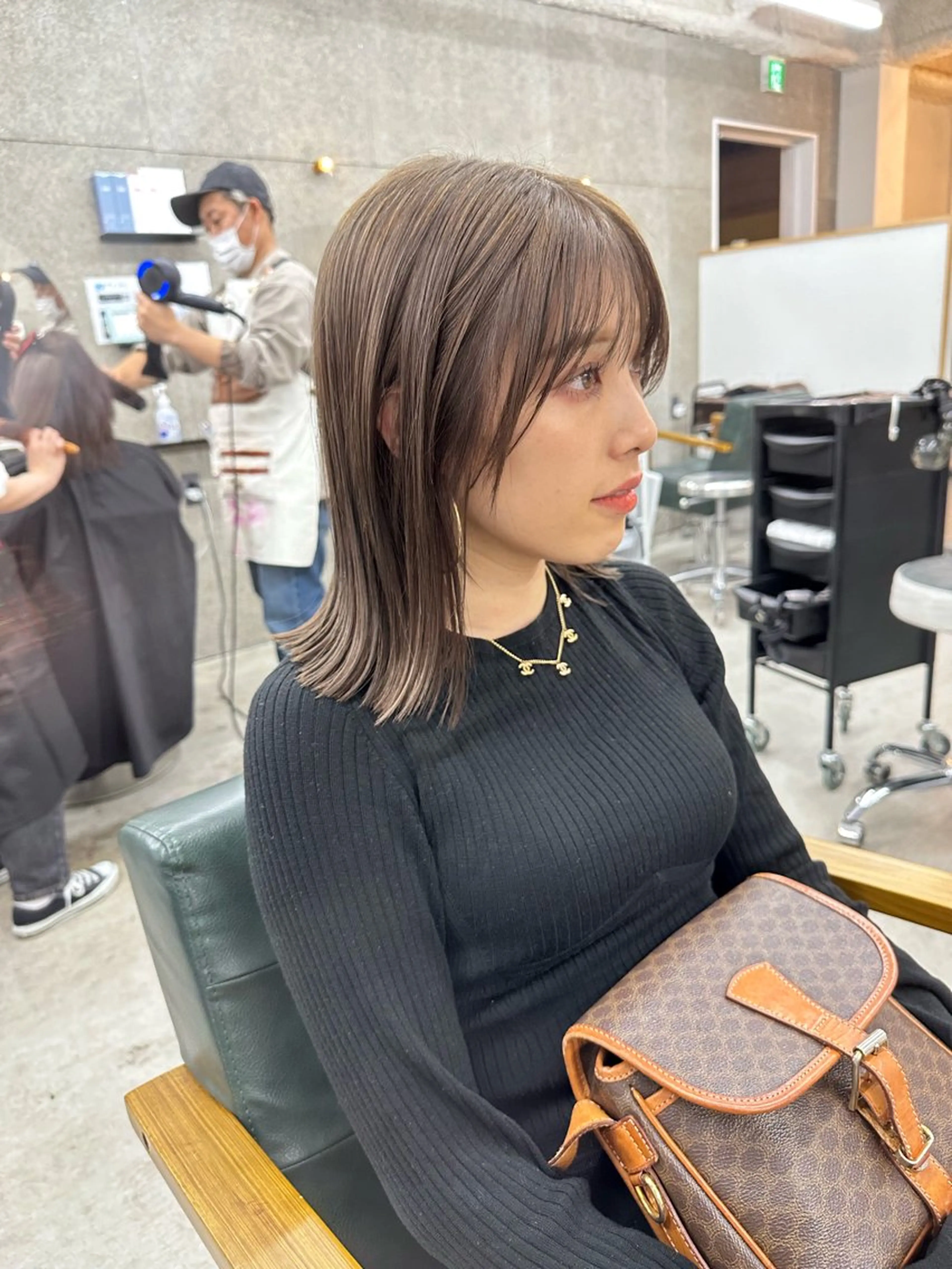 ミディアム カラー ヘアカラー 八谷 将平のヘアスタイル