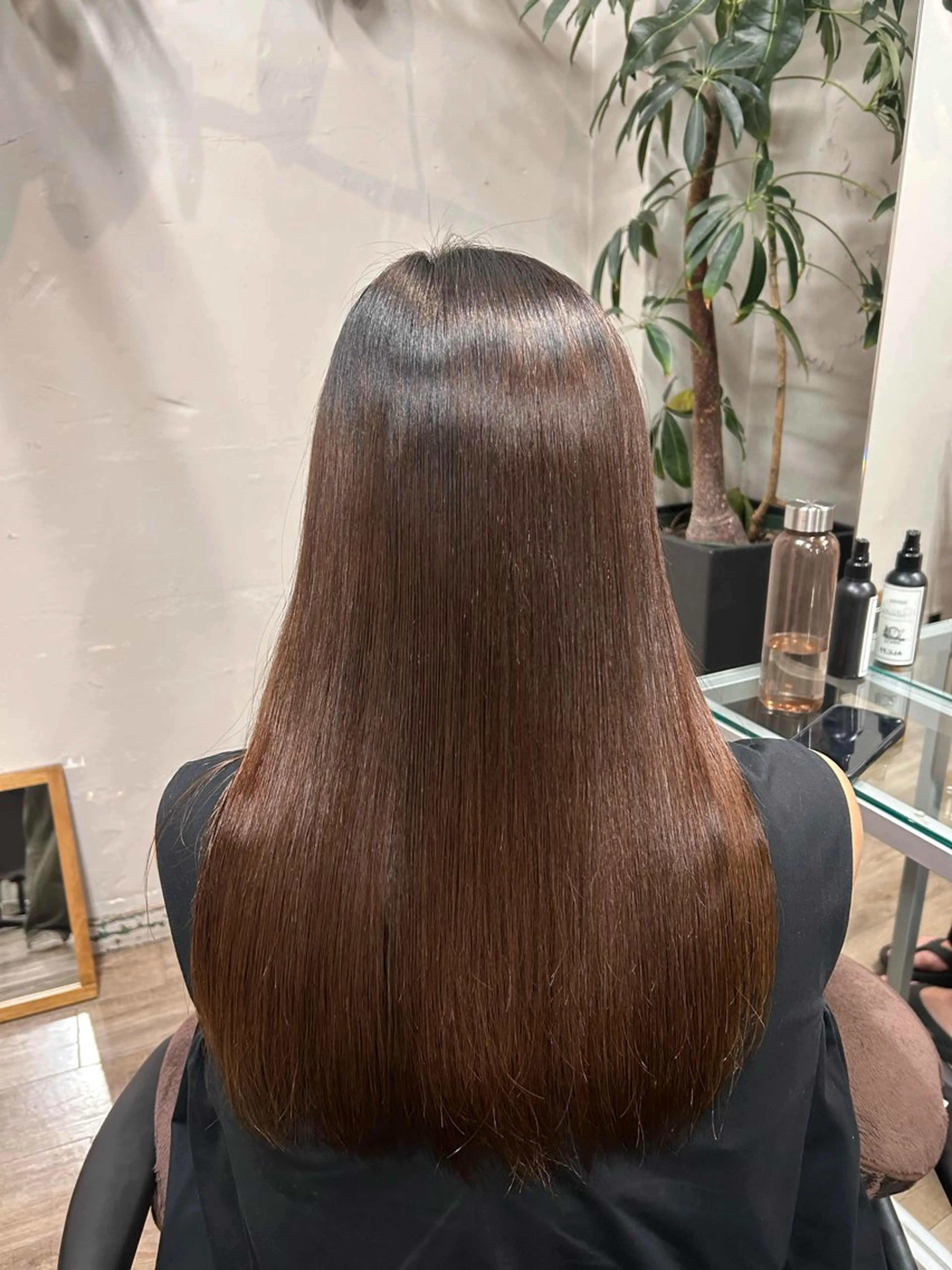 ロング 縮毛矯正 ヨシタニ ヒナタのヘアスタイル