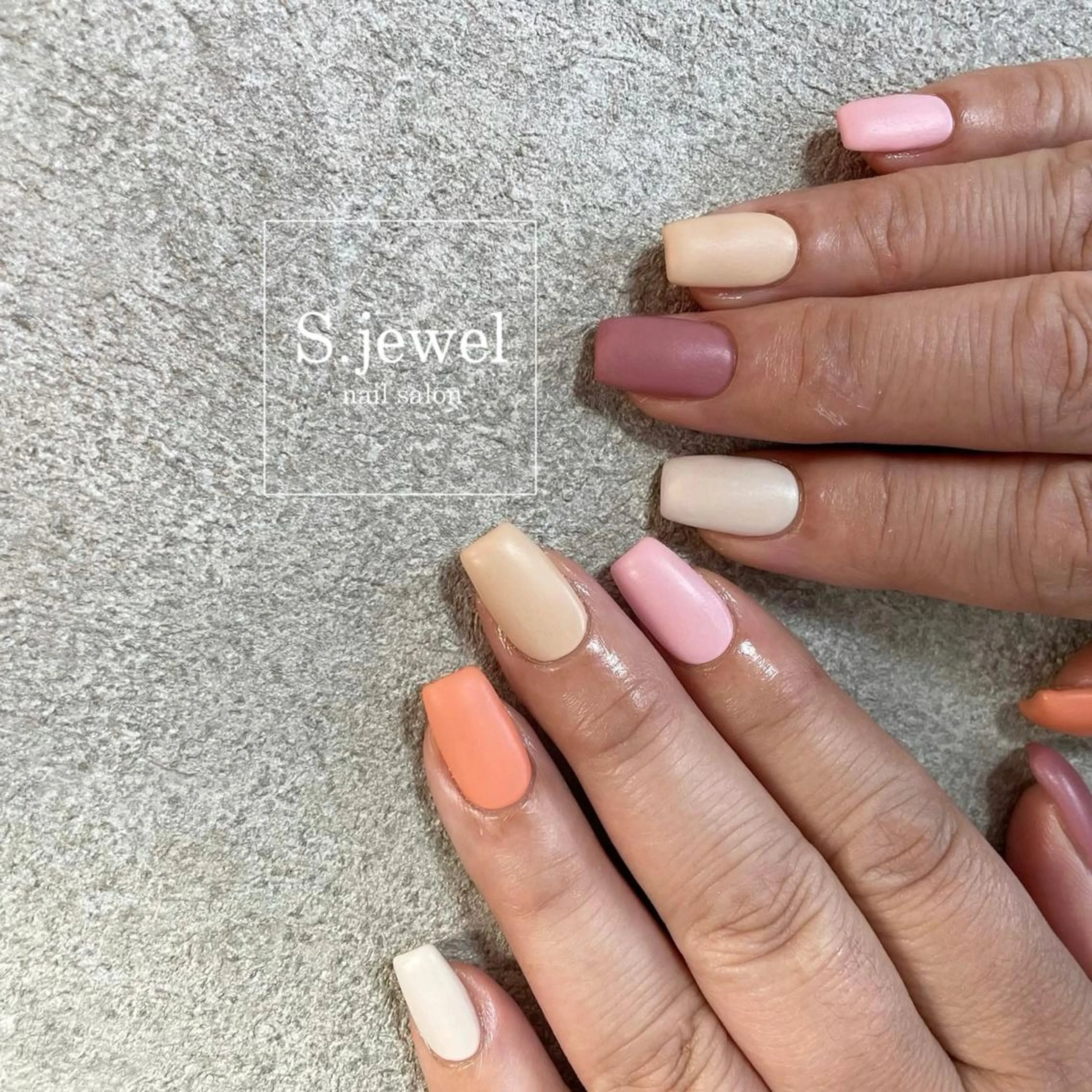 ネイル S. JEWELのネイルデザイン