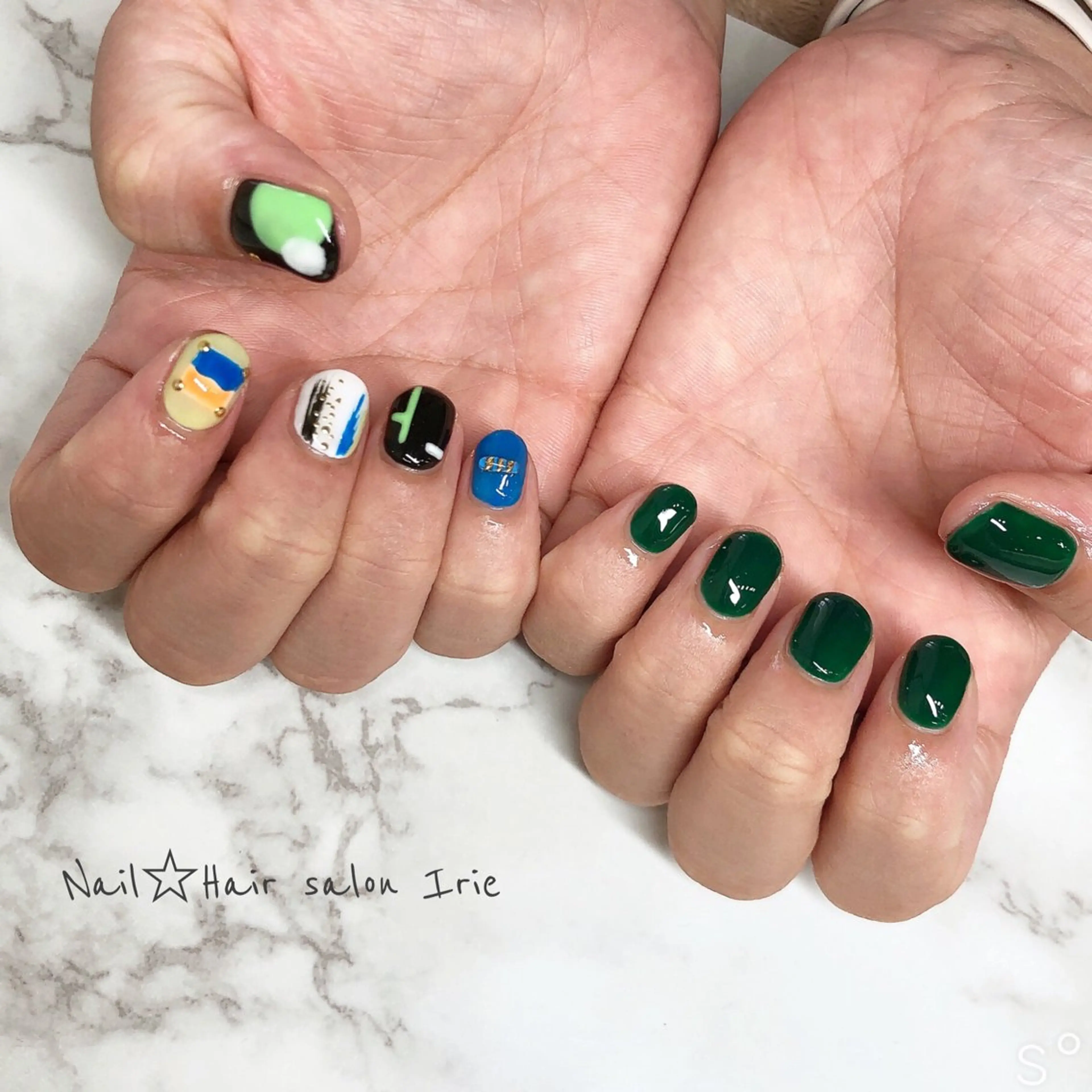 ネイル ハンドネイル 與儀 知佳のネイルデザイン