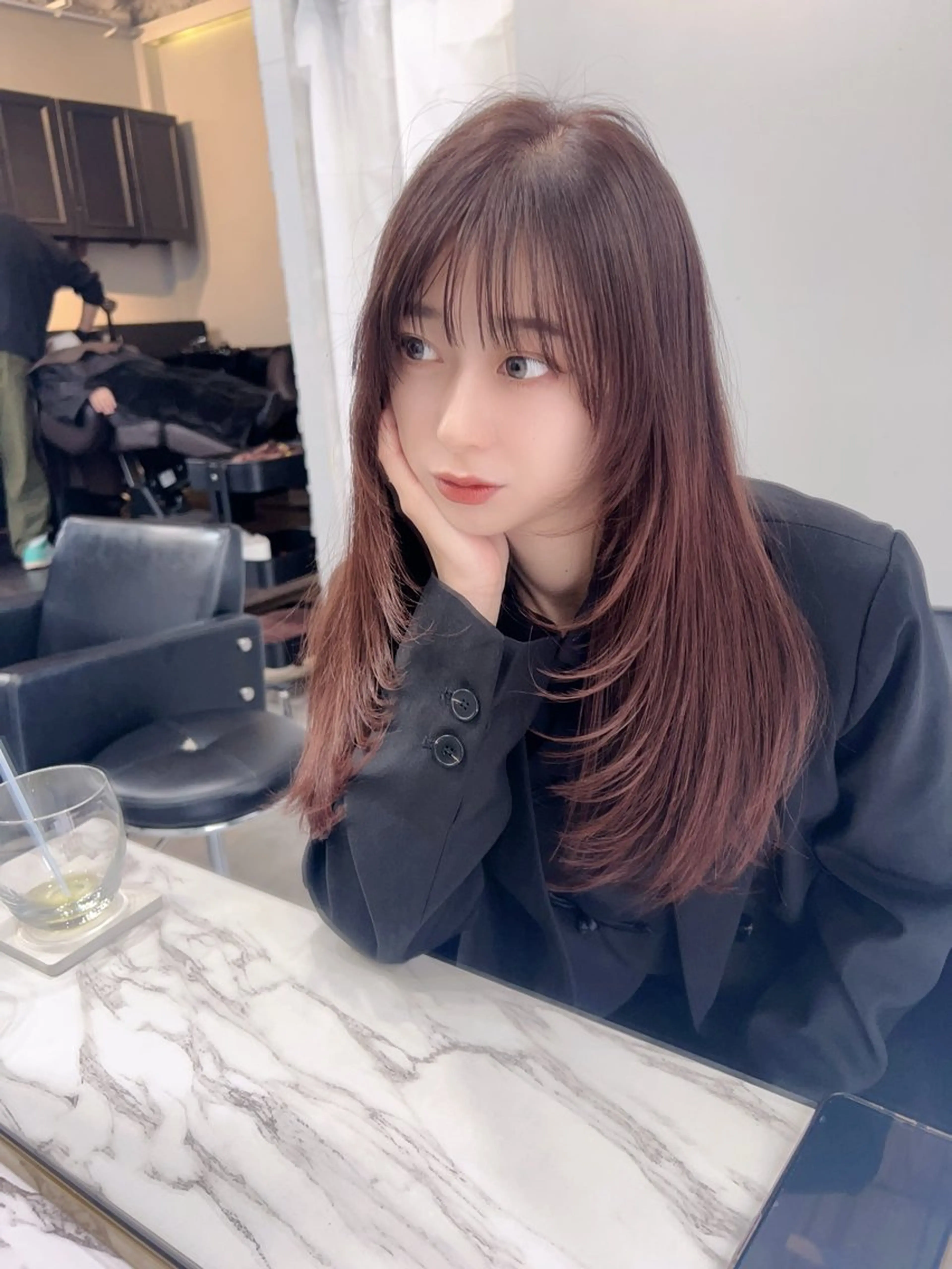 ロング カラー カット ヘアカラー 🪞上品で可愛い韓国 ヘア🪞Rikutoのヘアスタイル