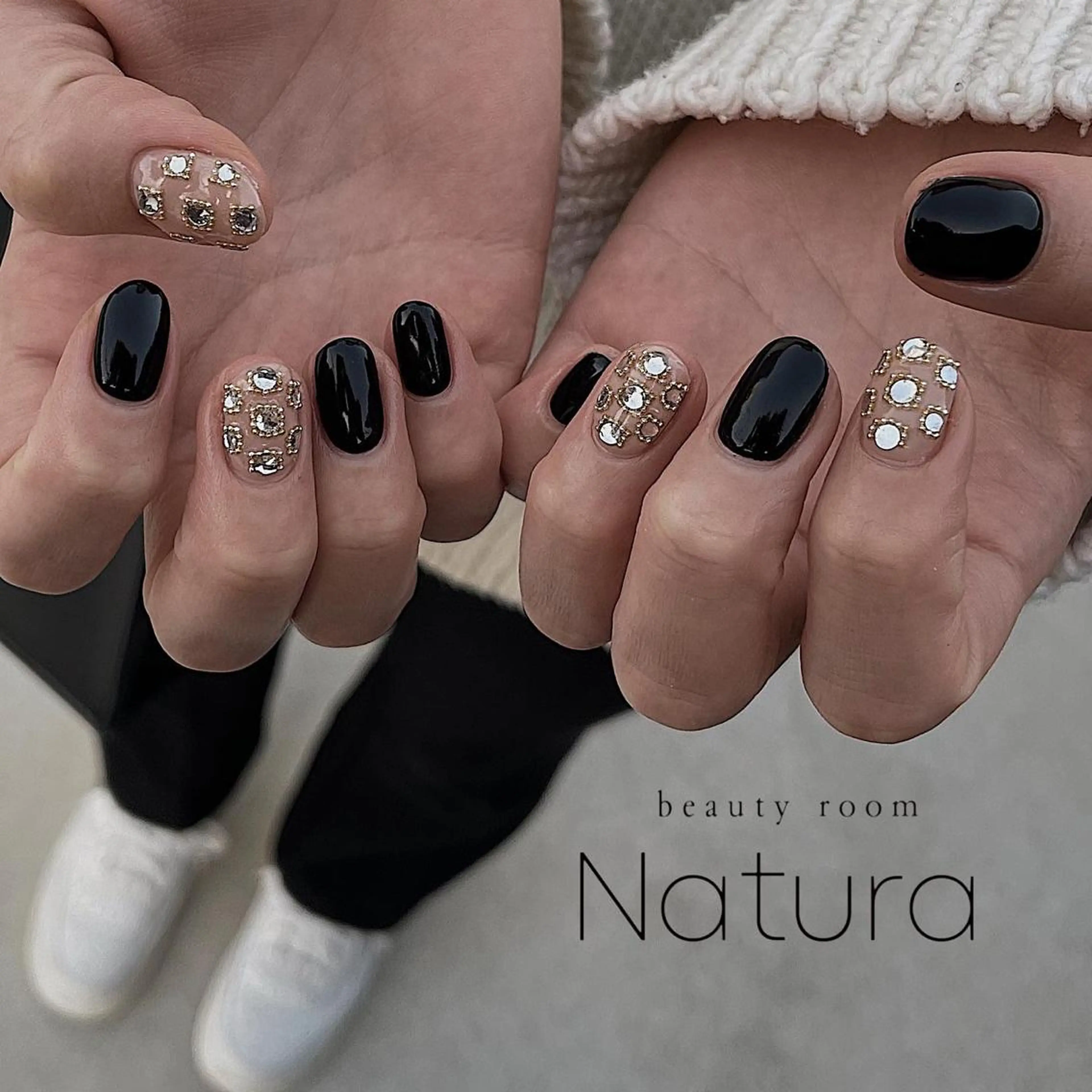 ネイル マツエク・マツパ アイブロウ ハンドネイル beautyroom Naturaのネイルデザイン