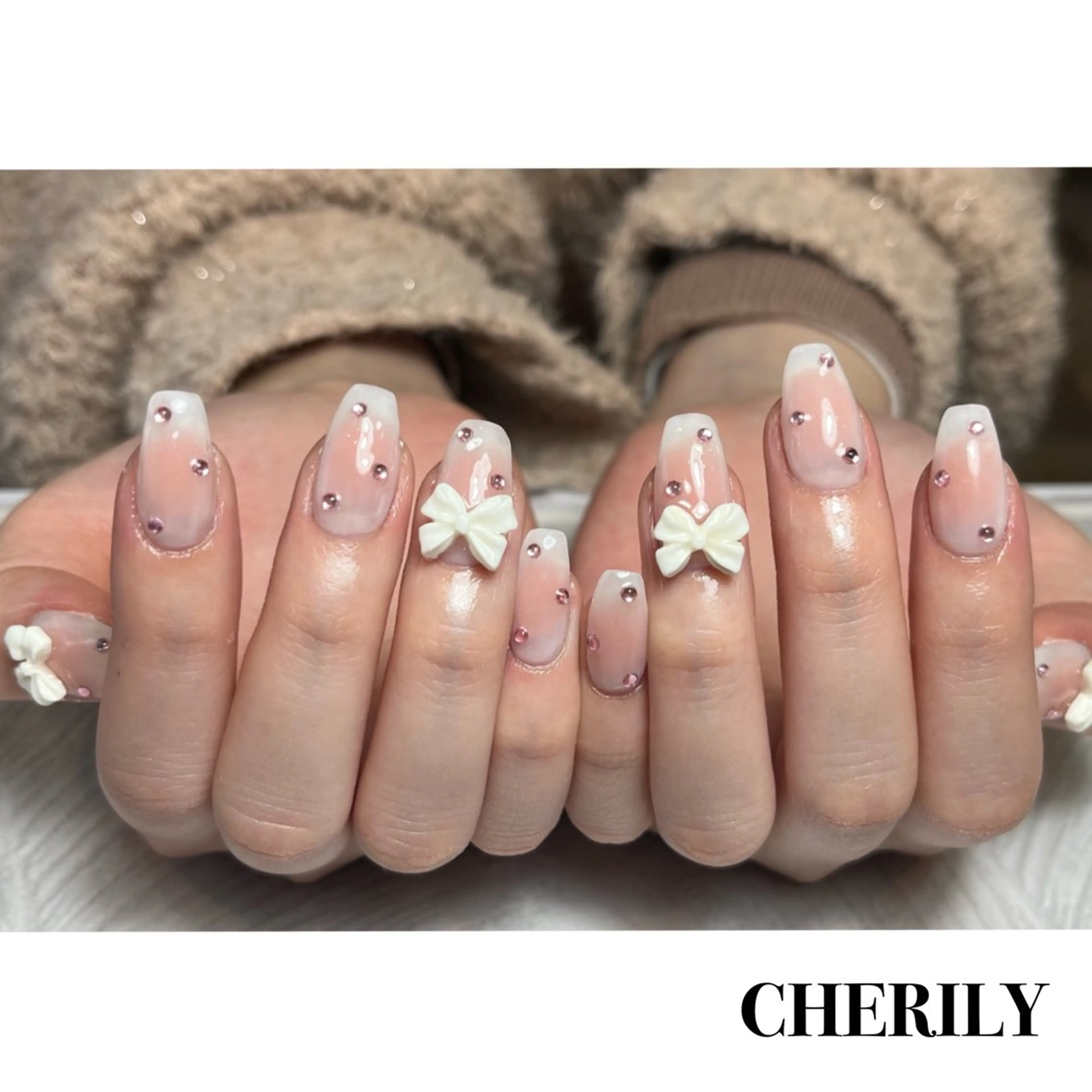 ネイル 持ち込み CHERILY SAKURAのネイルデザイン