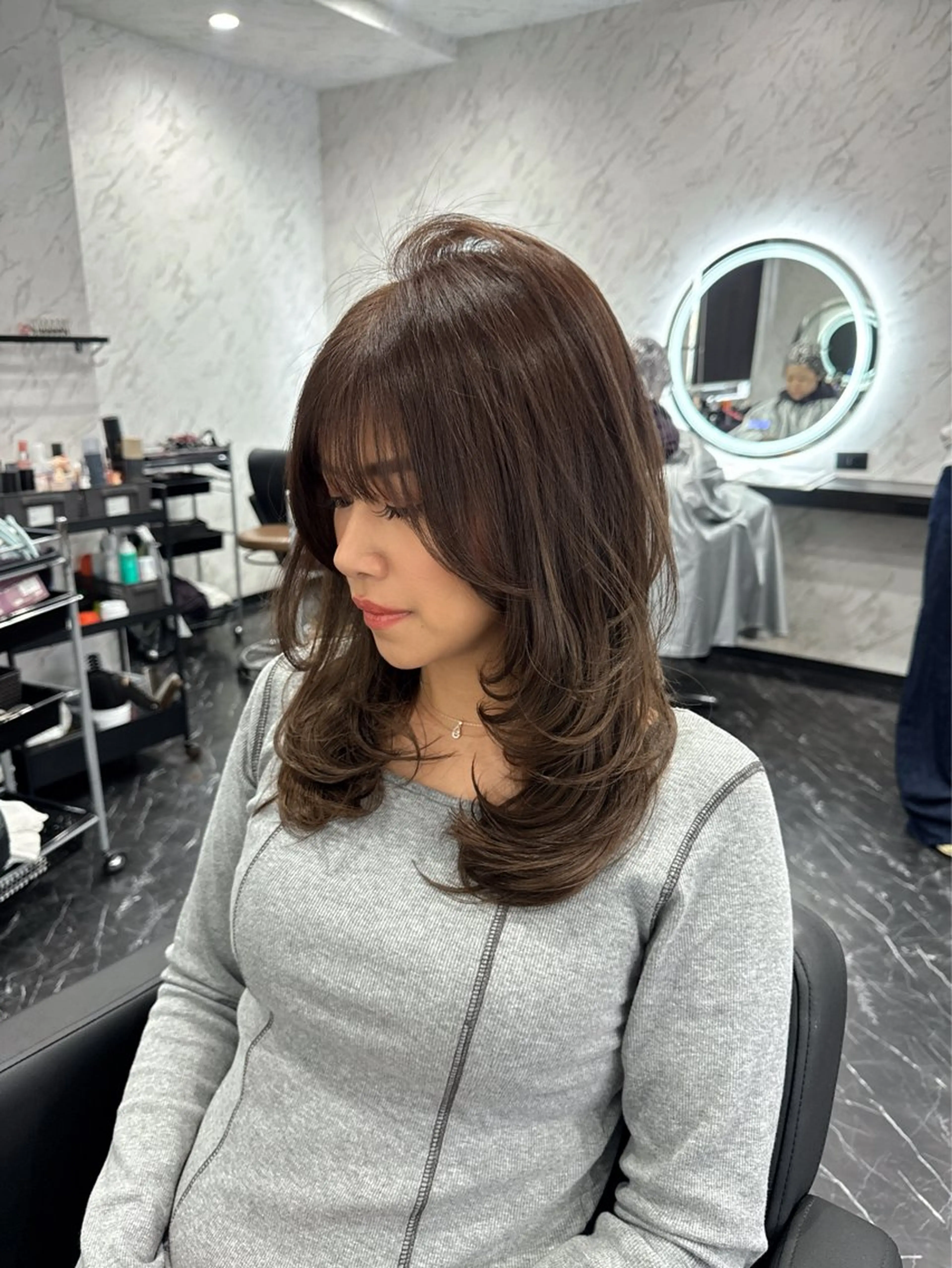 ミディアム stylist Momoのヘアスタイル