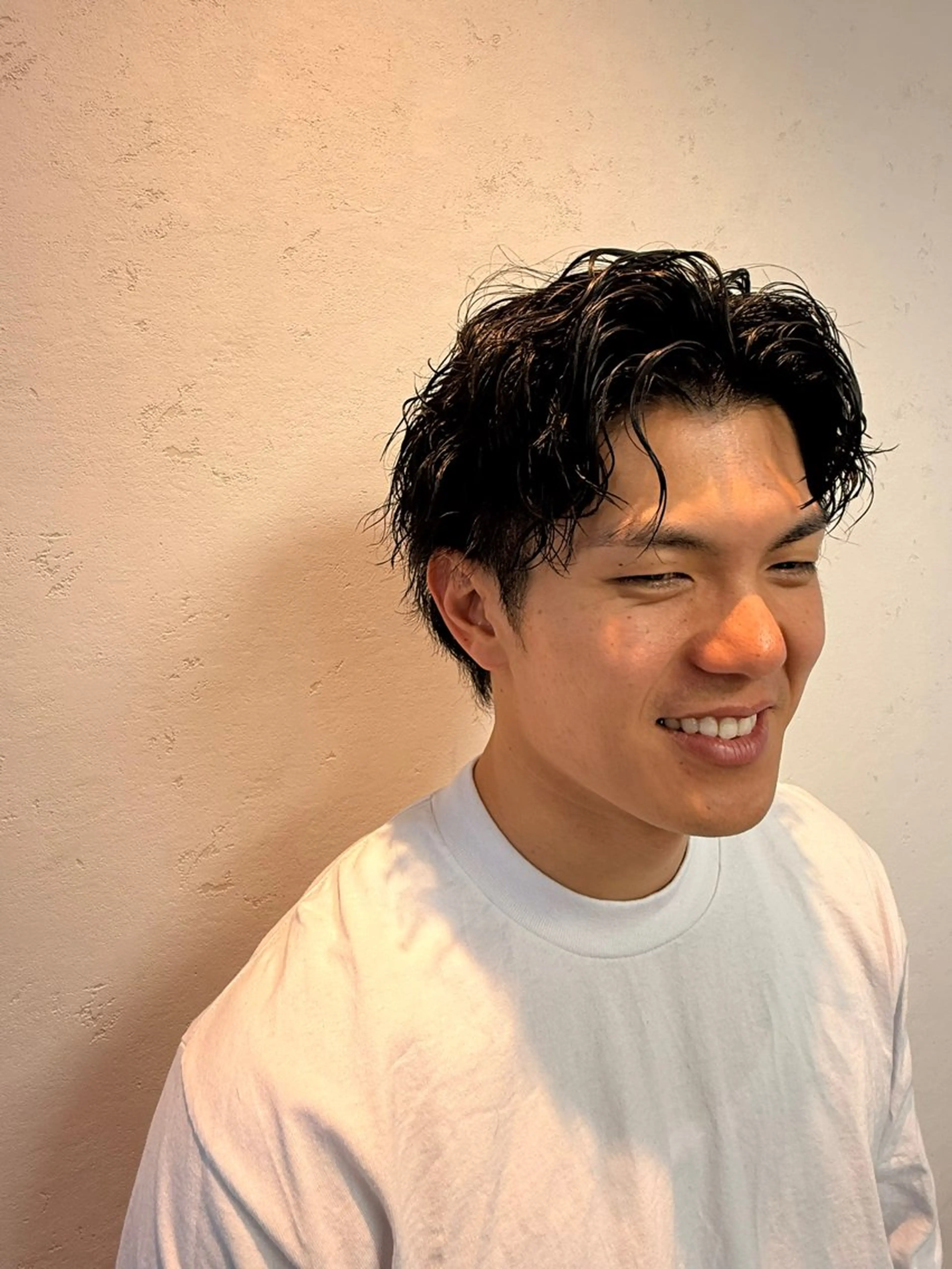 ショート パーマ メンズ 中村 裕希のヘアスタイル