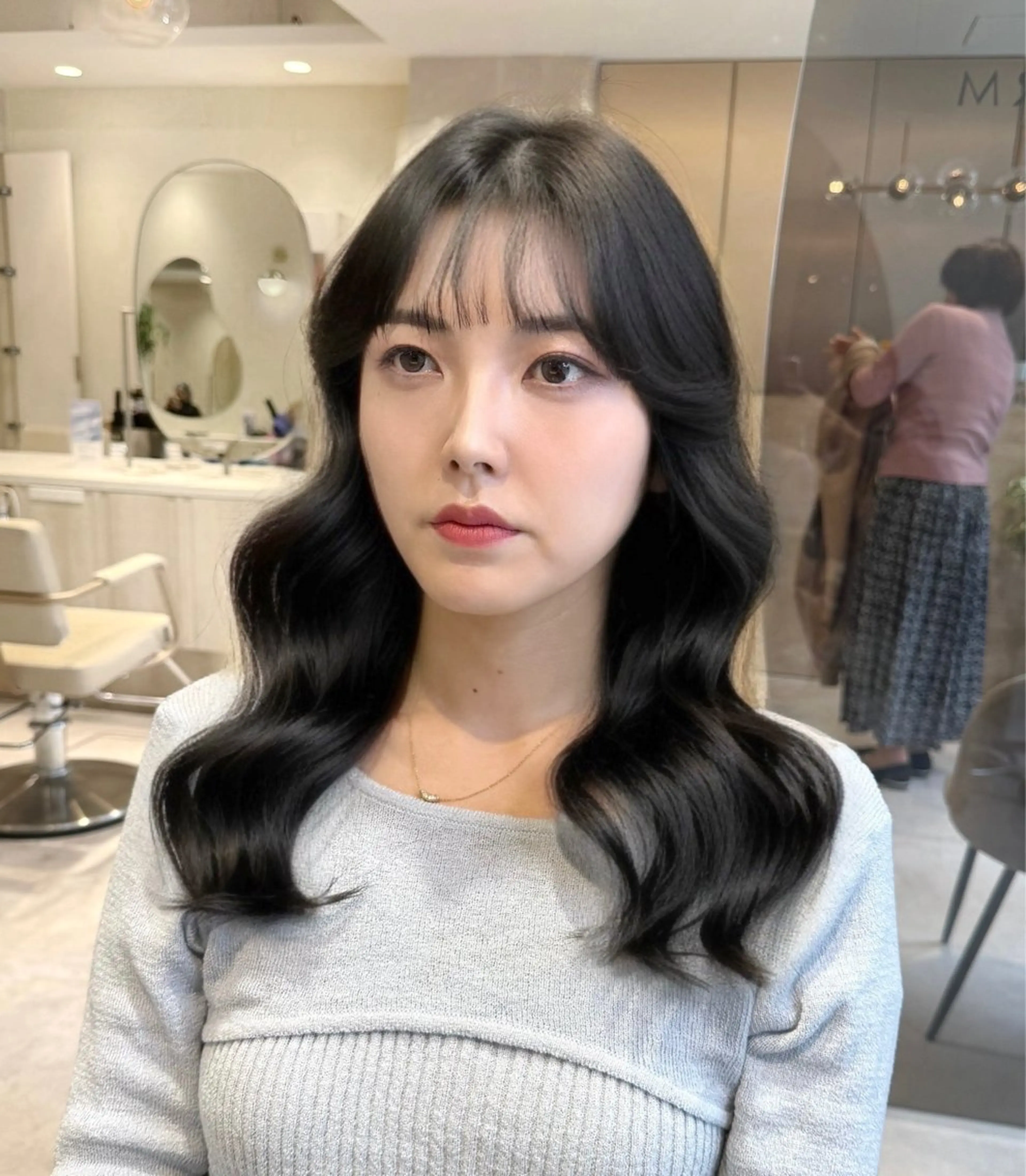 ロング カラー 黒髪 ブルーカラー ブルーブラック イルミナカラー カット ヘアカラー トリートメント 透明感カラー🌿 グレージュ🐺陽介のヘアスタイル