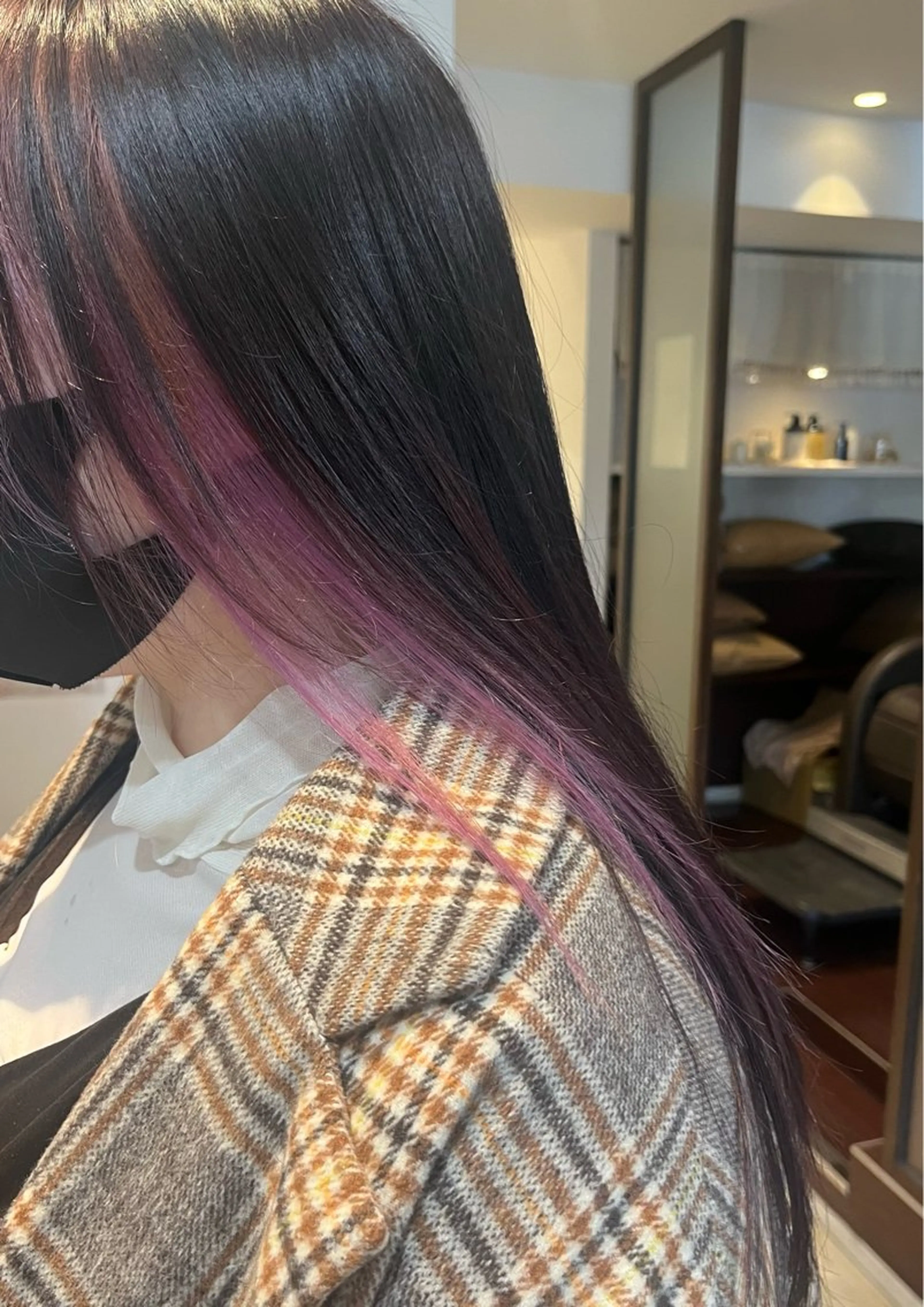 カラー ヘアカラー 安達 葵のヘアスタイル