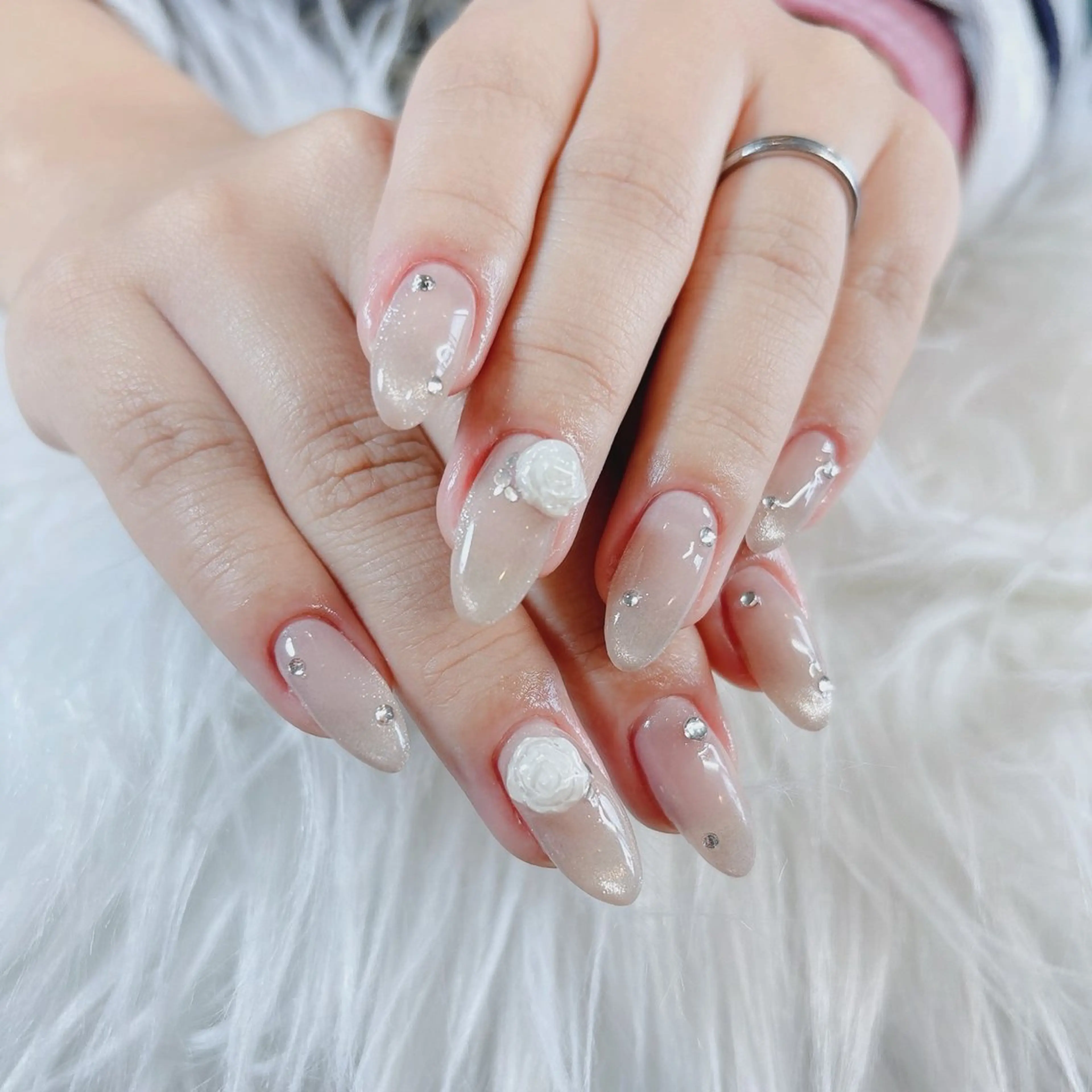 ネイル フレンチネイル ハンドネイル MignonReve ☺︎MIYUのネイルデザイン